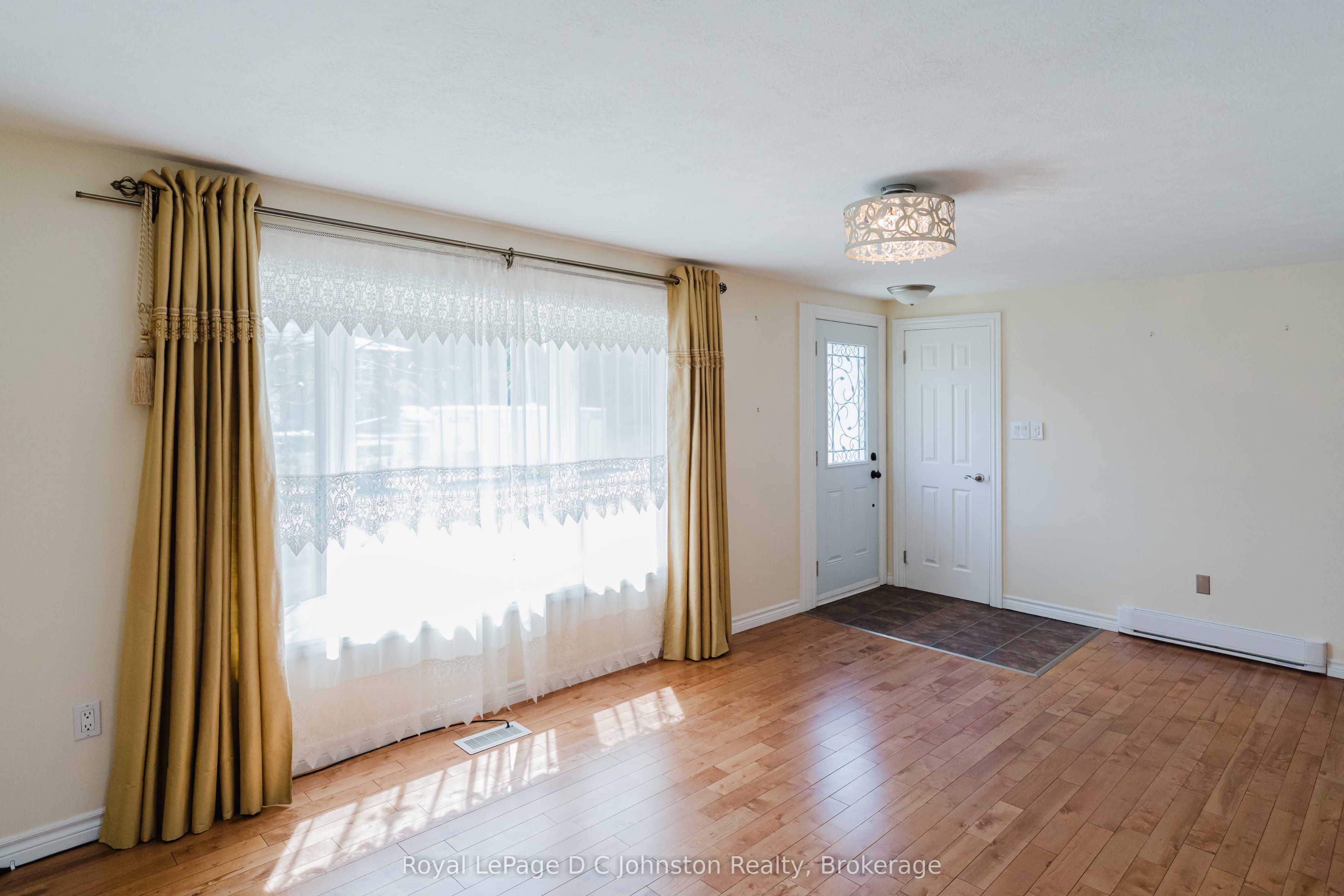 19 Smith Street, Kincardine, ON N0G 2T0 photo 4