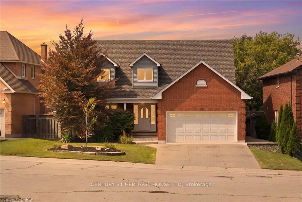 92 National Drive, Hamilton, ON L8G 5B3