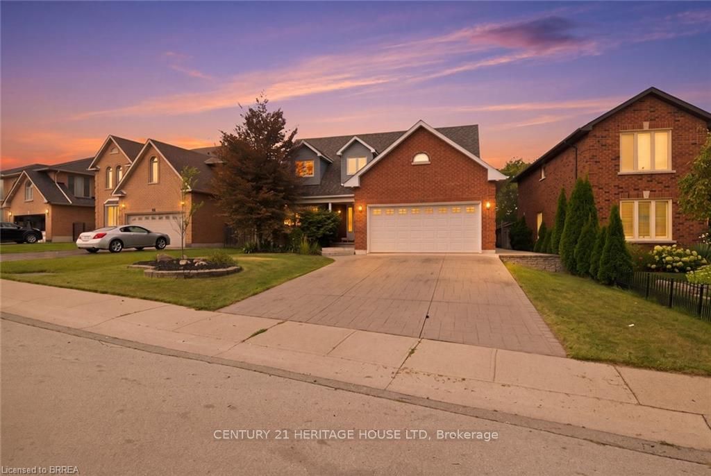 92 National Drive, Hamilton, ON L8G 5B3 photo 2
