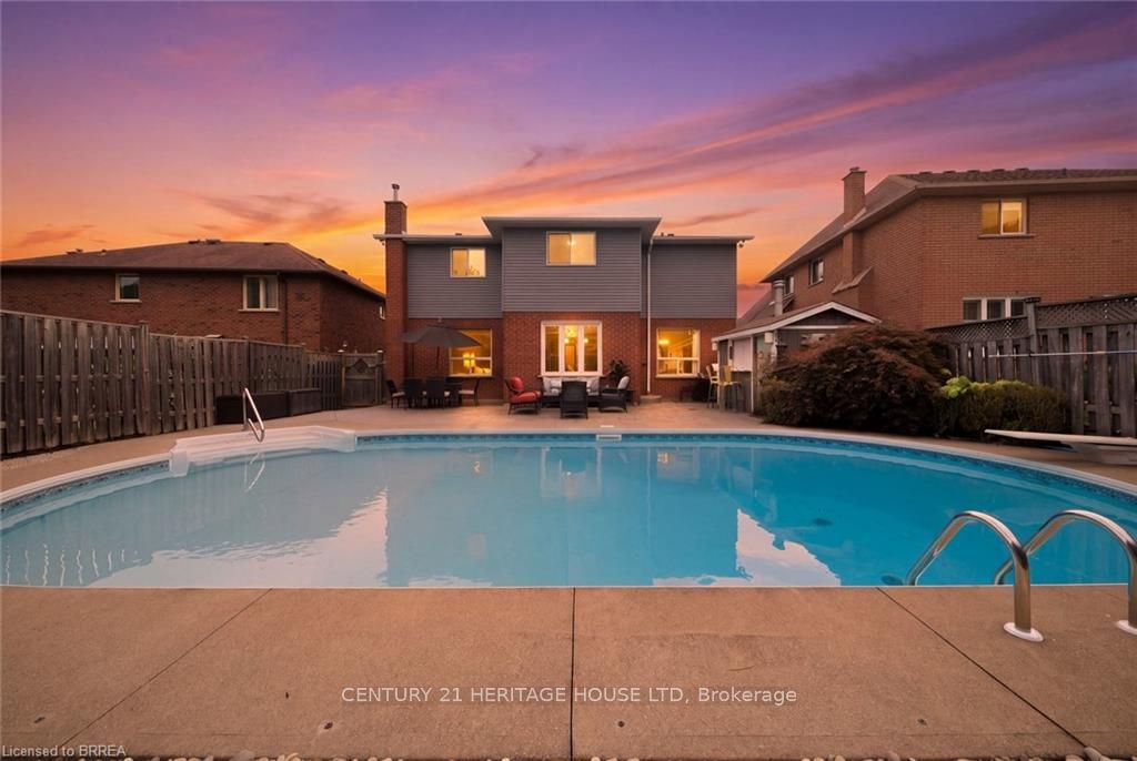 92 National Drive, Hamilton, ON L8G 5B3 photo 4
