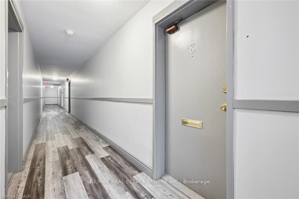 25 Walton Avenue, Kitchener, ON N2C 2B4 photo 3