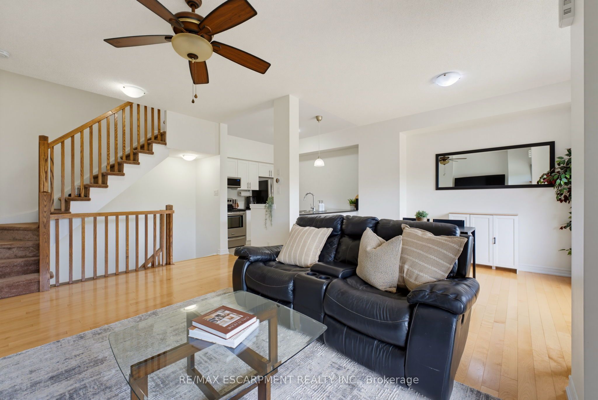541 Winston Road 50, Grimsby, ON L3M 0C5 photo 4