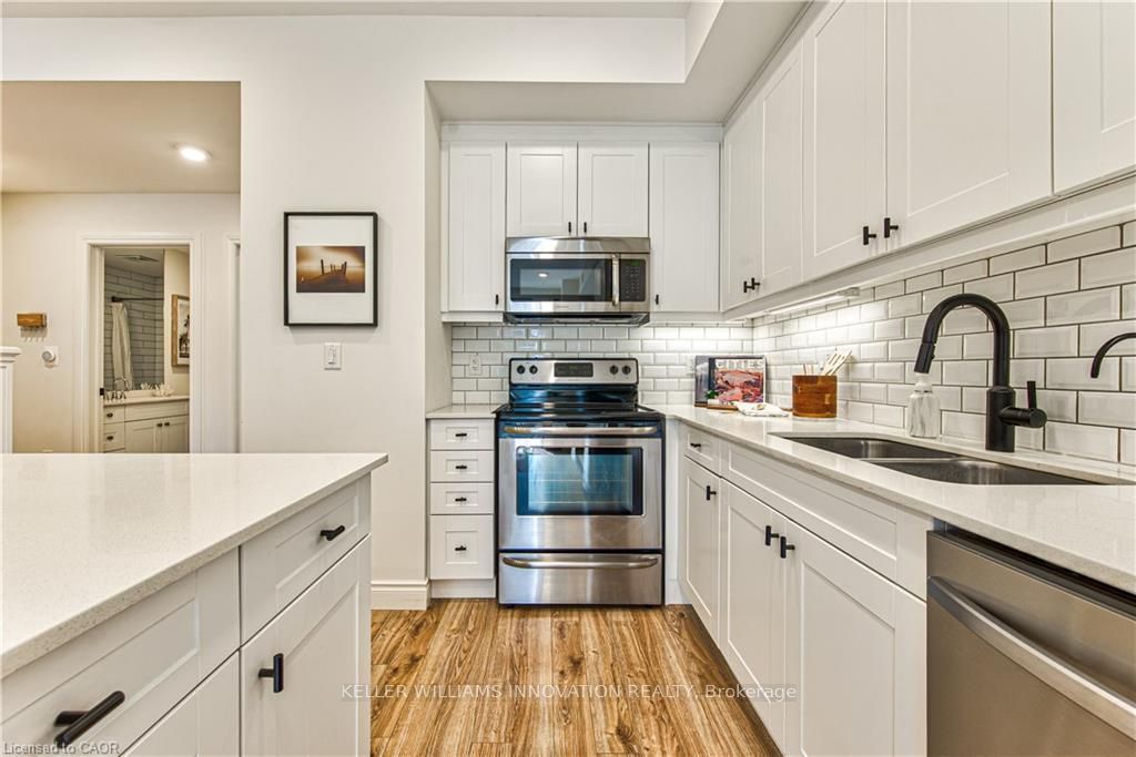 112 Union Street E B306, Waterloo, ON N2J 0E4 photo 3