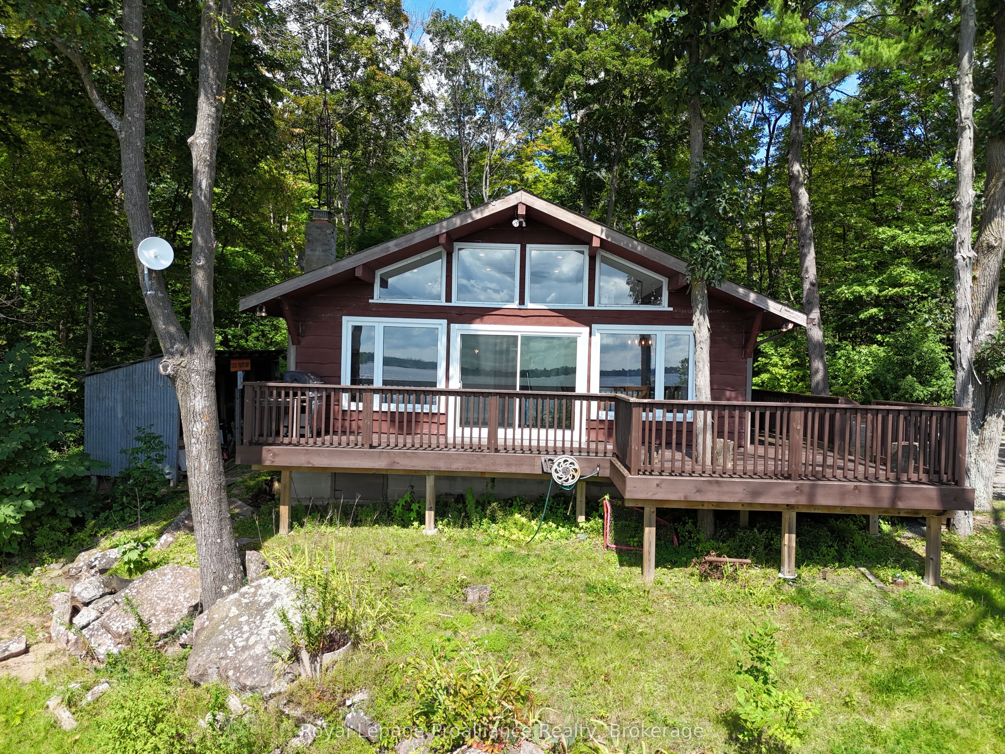 214 Lakeview Lane, Tweed, ON K0K 3J0 photo 2