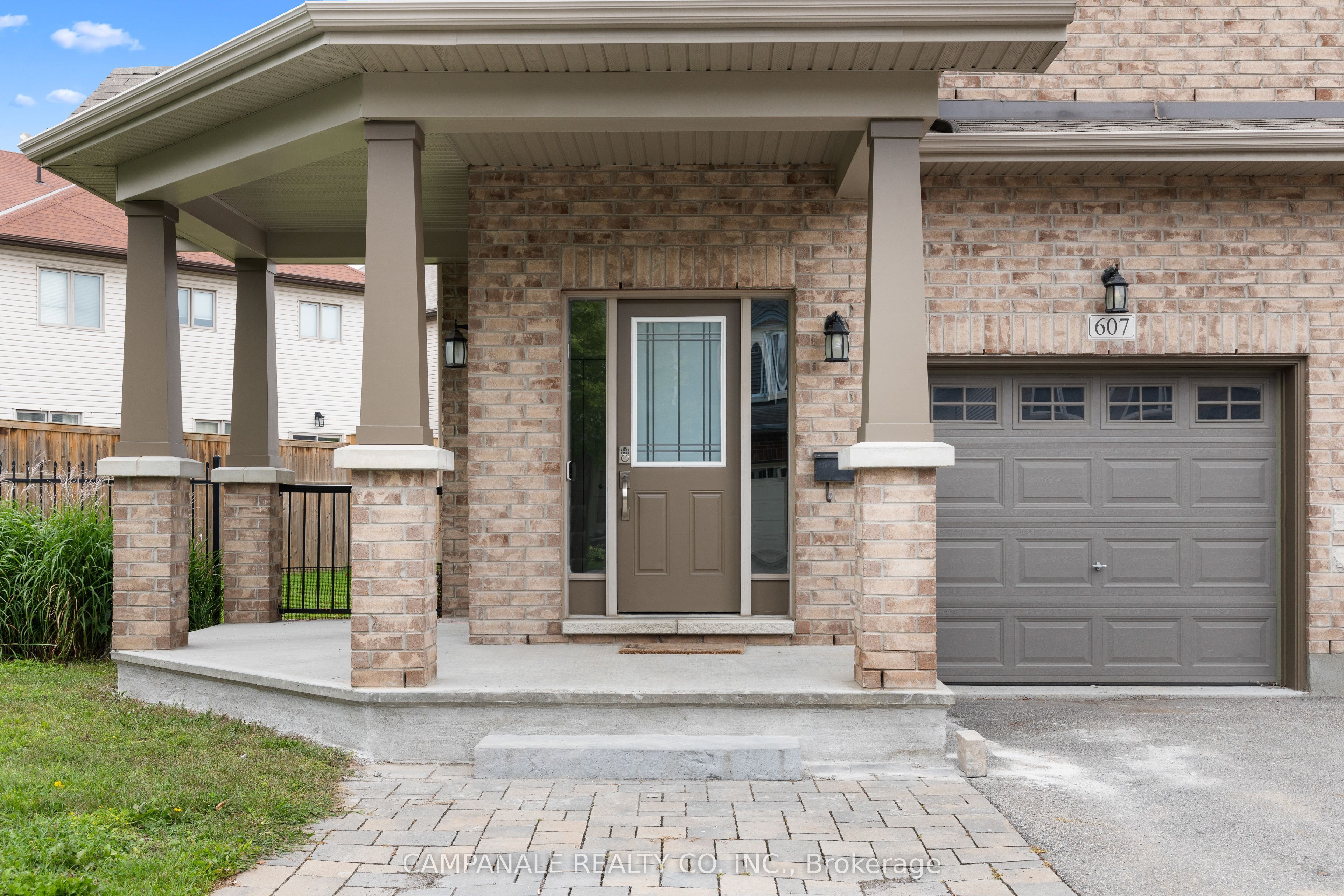 607 Via Amalfi Street, Barrhaven, ON K2J 5X8 photo 2