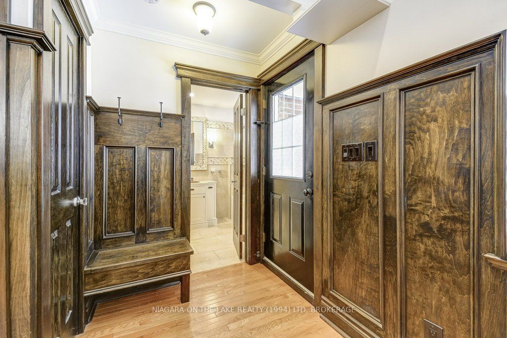 4 Dixie Avenue, Niagara-on-the-Lake, ON L0S 1J0 photo 2
