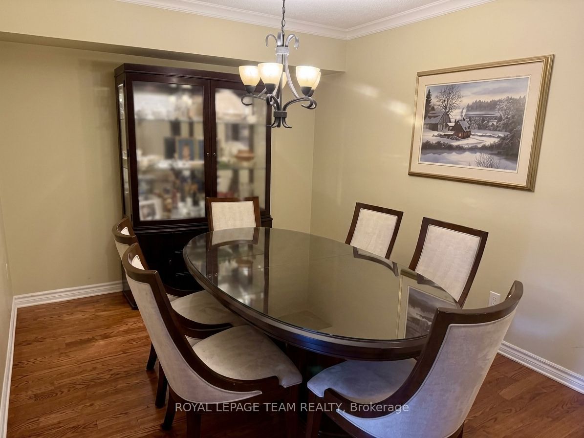 5 Chantilly Gate, Stittsville - Munster - Richmond, ON K2S 2B2 photo 4