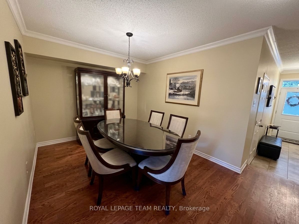 5 Chantilly Gate, Stittsville - Munster - Richmond, ON K2S 2B2 photo 5