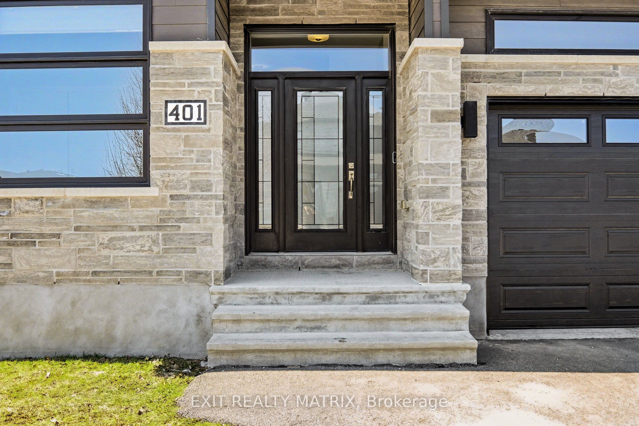 401 Bruges Street, Russell, ON K0A 1W0 photo 2
