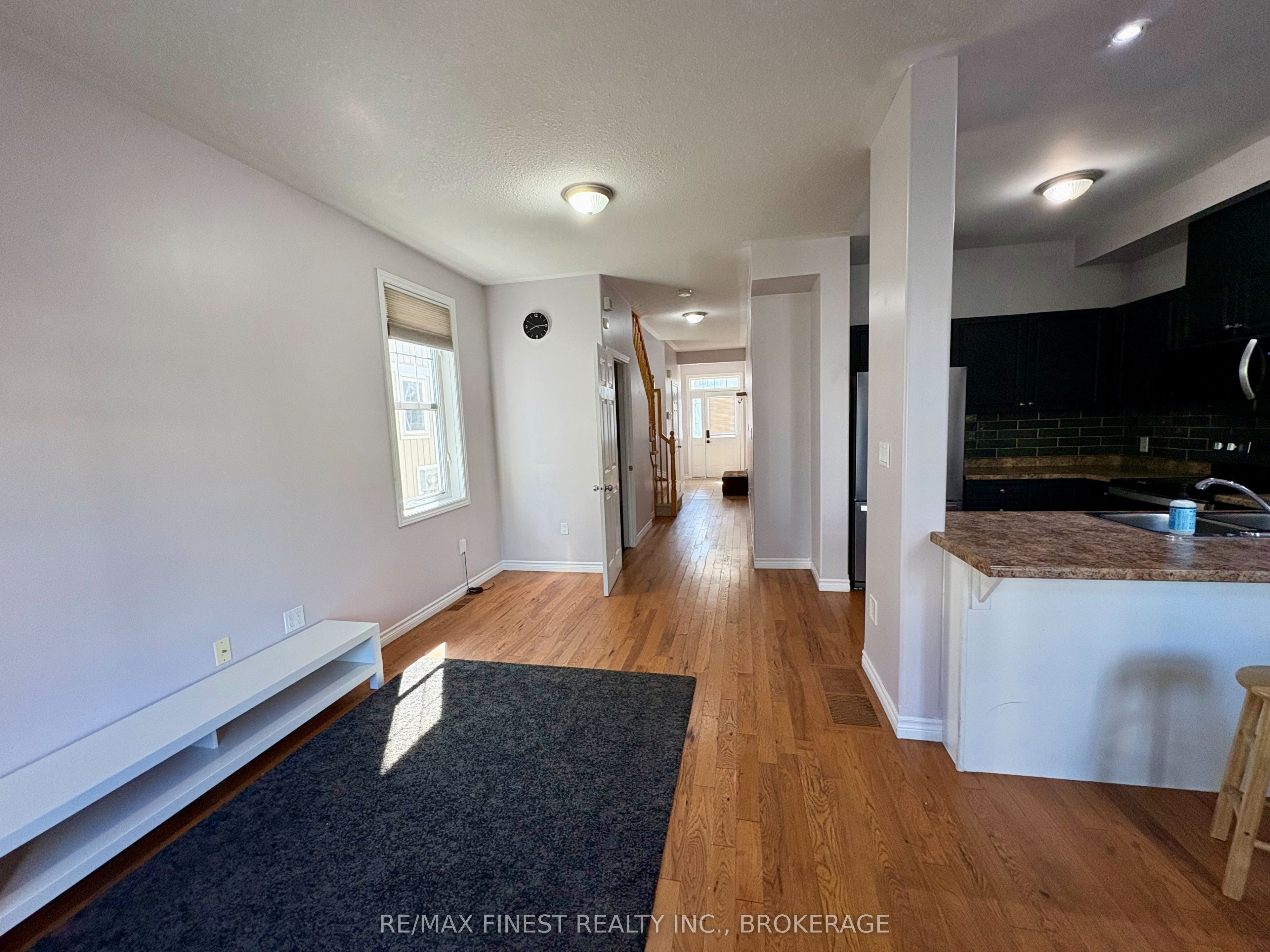769 NEWMARKET Lane, Kingston, ON K7K 0C8 photo 5