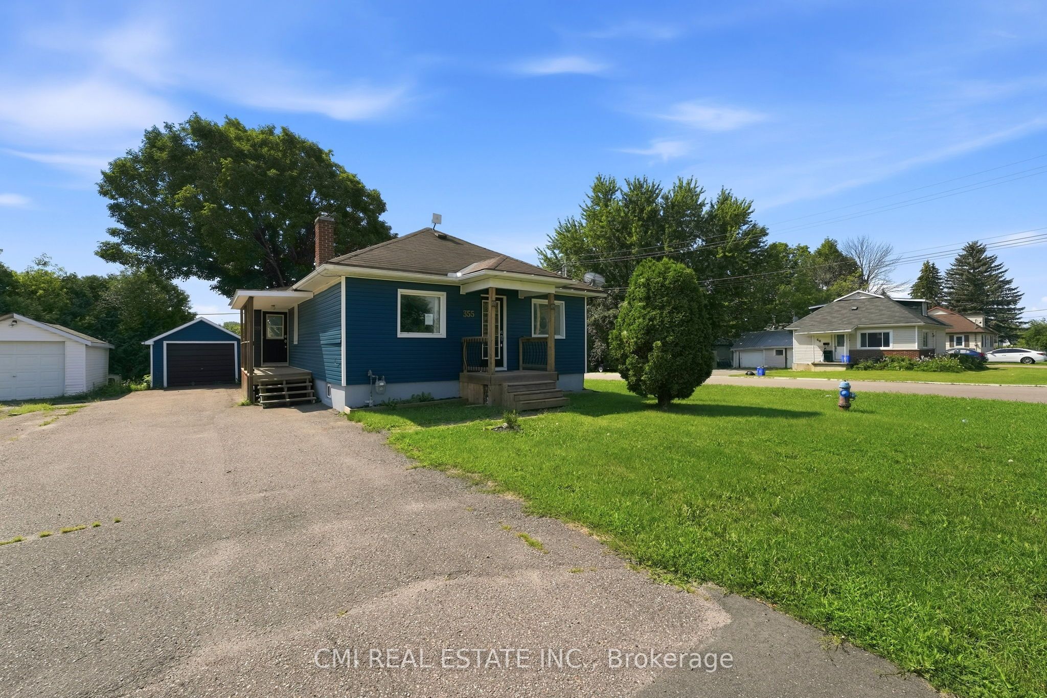 355 Joffre Avenue, Renfrew, ON K7V 3L6 photo 2