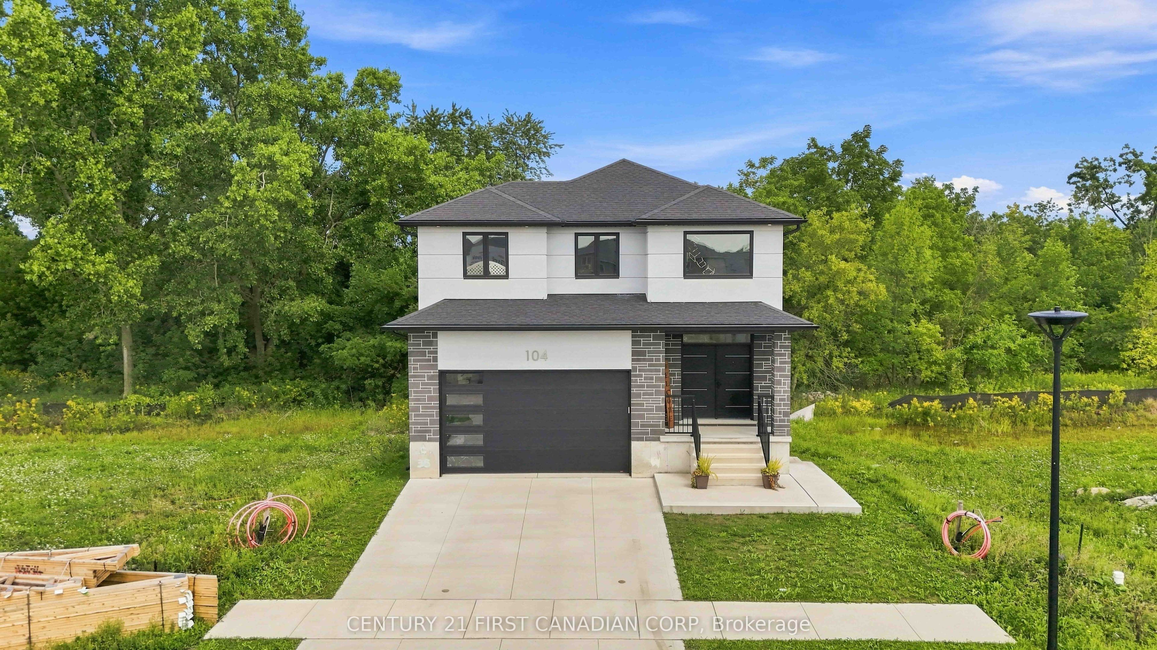 104 GREENE Street, South Huron, ON N0M 1S2