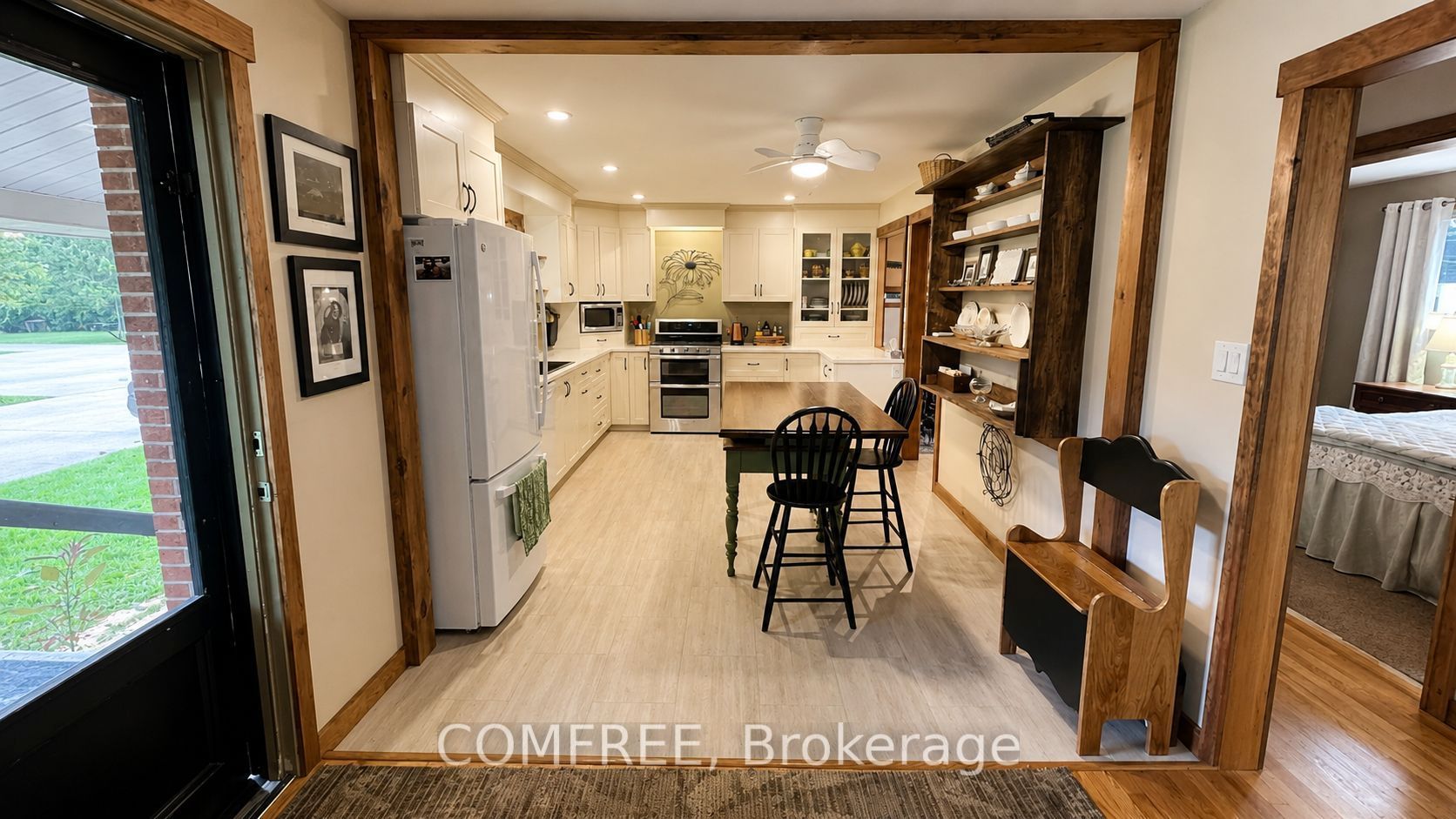 192 Clarchris Road, Tay Valley, ON K7H 3C6 photo 4