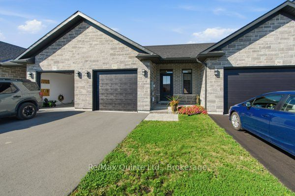 94 Raycroft Drive, Belleville, ON K8N 0R4