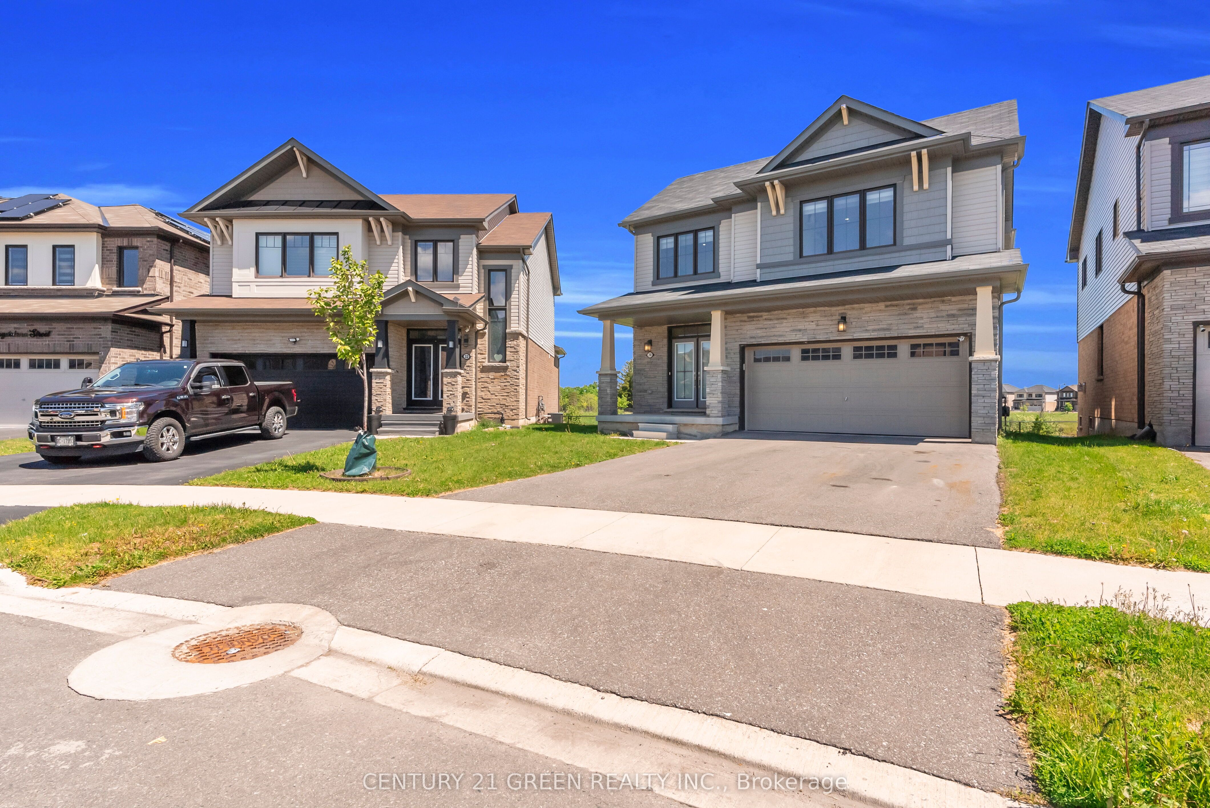 28 Magdalena Street, Hamilton, ON L8J 0M3 photo 4