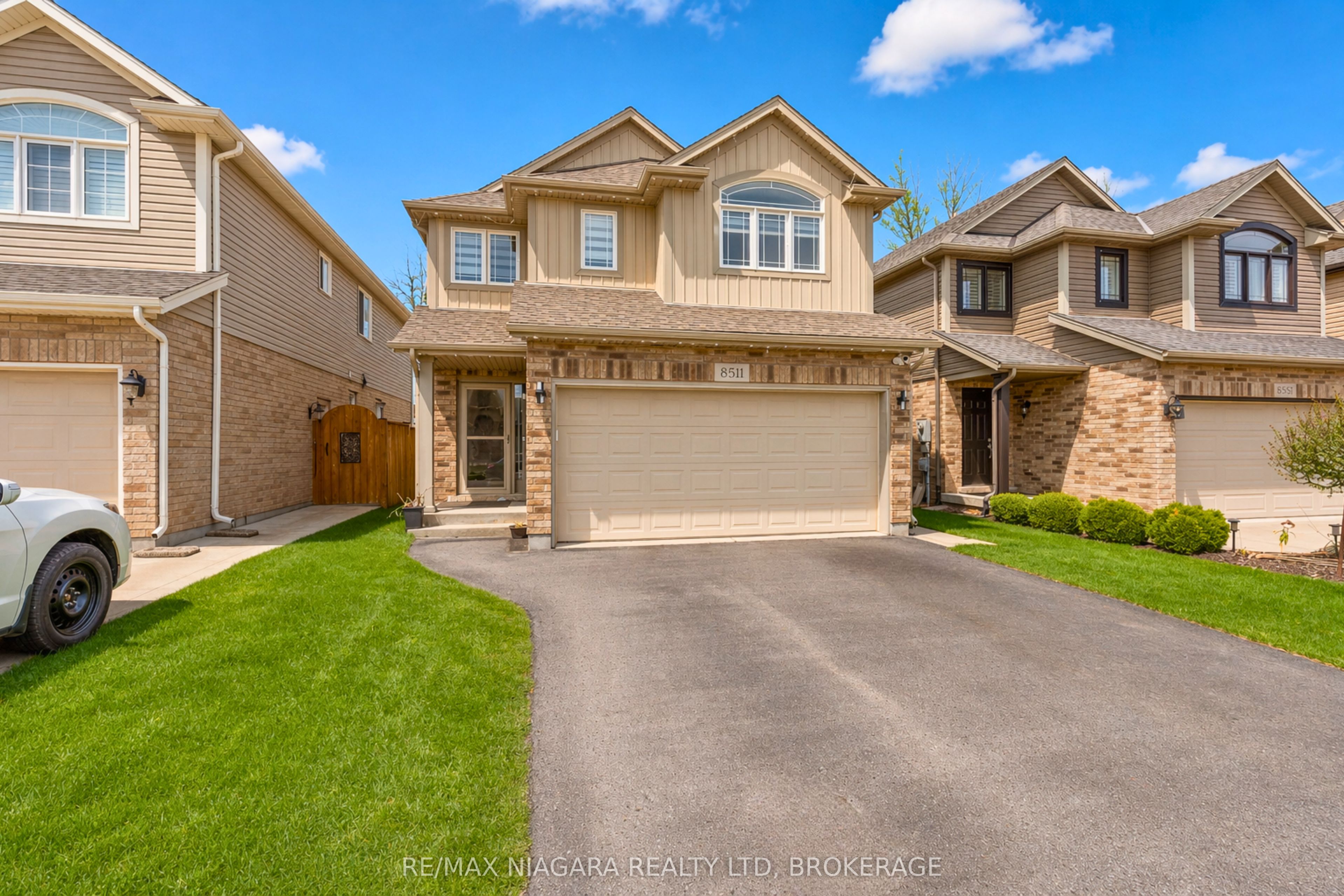 8511 Jennifer Crescent, Niagara Falls, ON L2H 0J3 photo 2