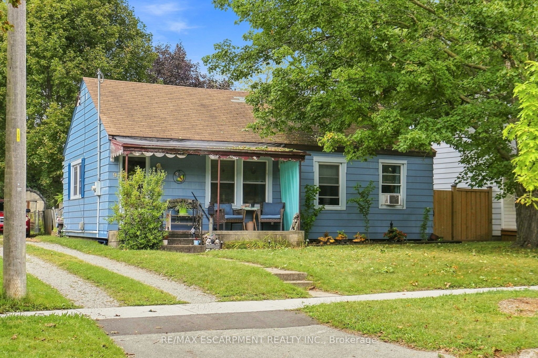 9 Lancaster Avenue, Brantford, ON N3T 5E5 photo 2