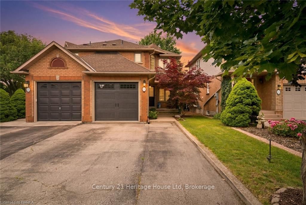 137 Chudleigh Street, Hamilton, ON L0R 2H6