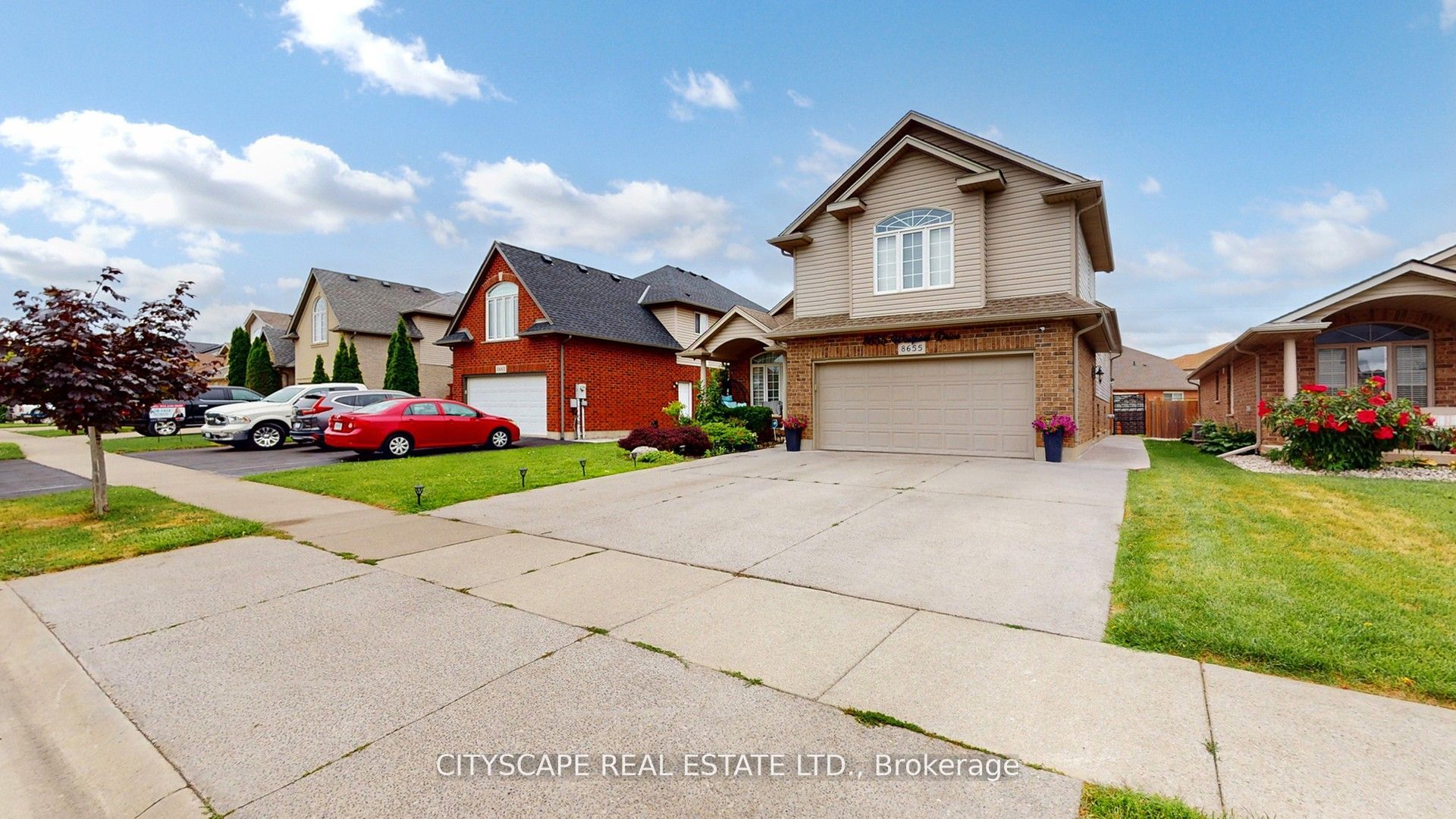 8655 Westport Drive, Niagara Falls, ON L2H 0A3 photo 2