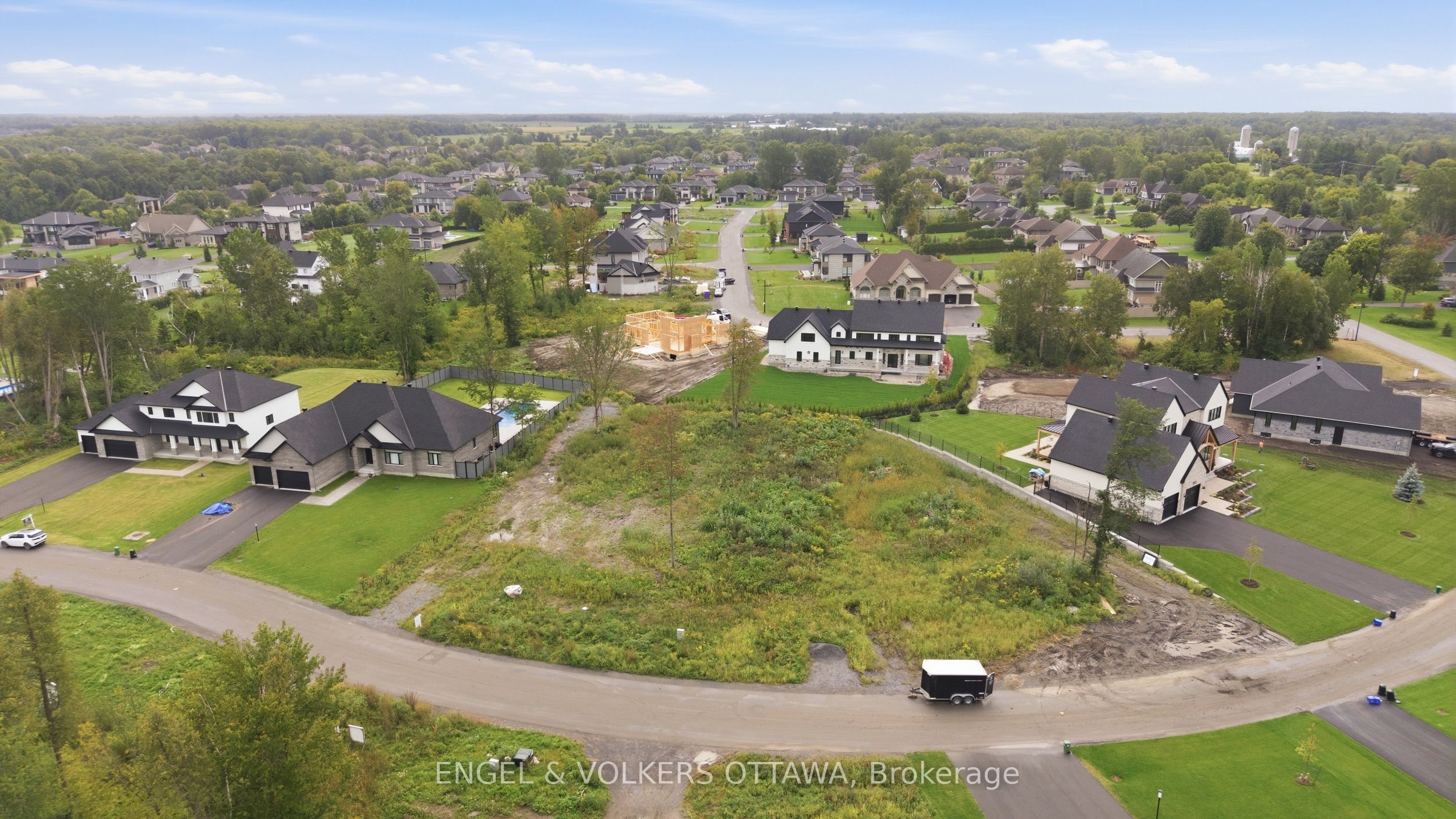 261 Cabrelle Place, Manotick - Kars - Rideau Twp and Area, ON K0A 2E0 photo 2