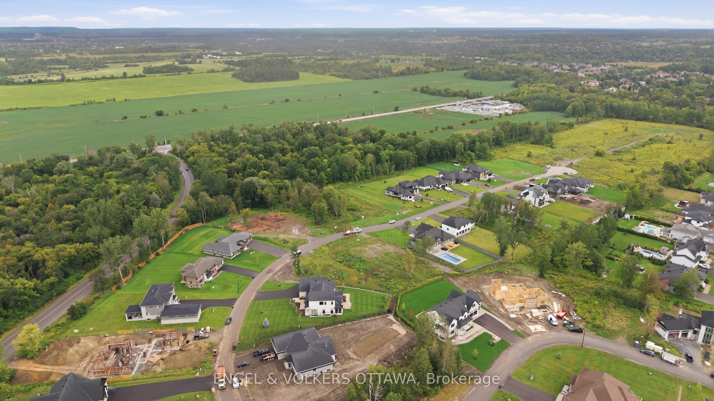 261 Cabrelle Place, Manotick - Kars - Rideau Twp and Area, ON K0A 2E0 photo 4