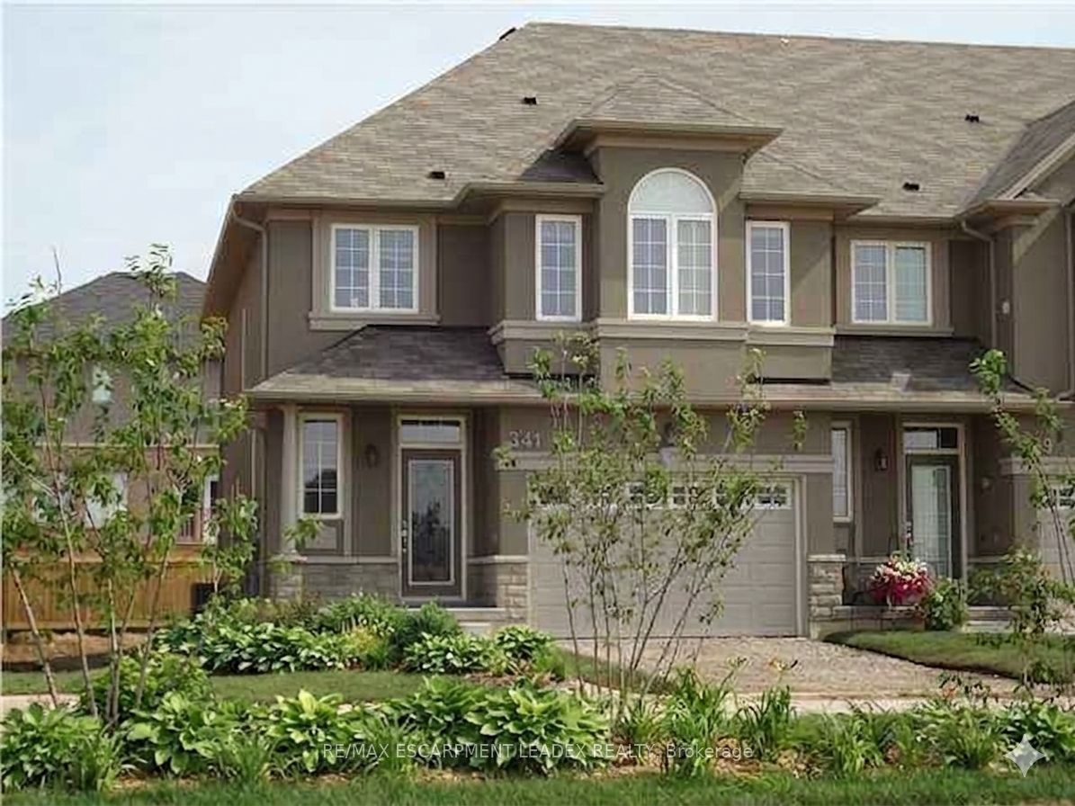 341 Stonehenge Drive, Hamilton, ON L9K 1S7
