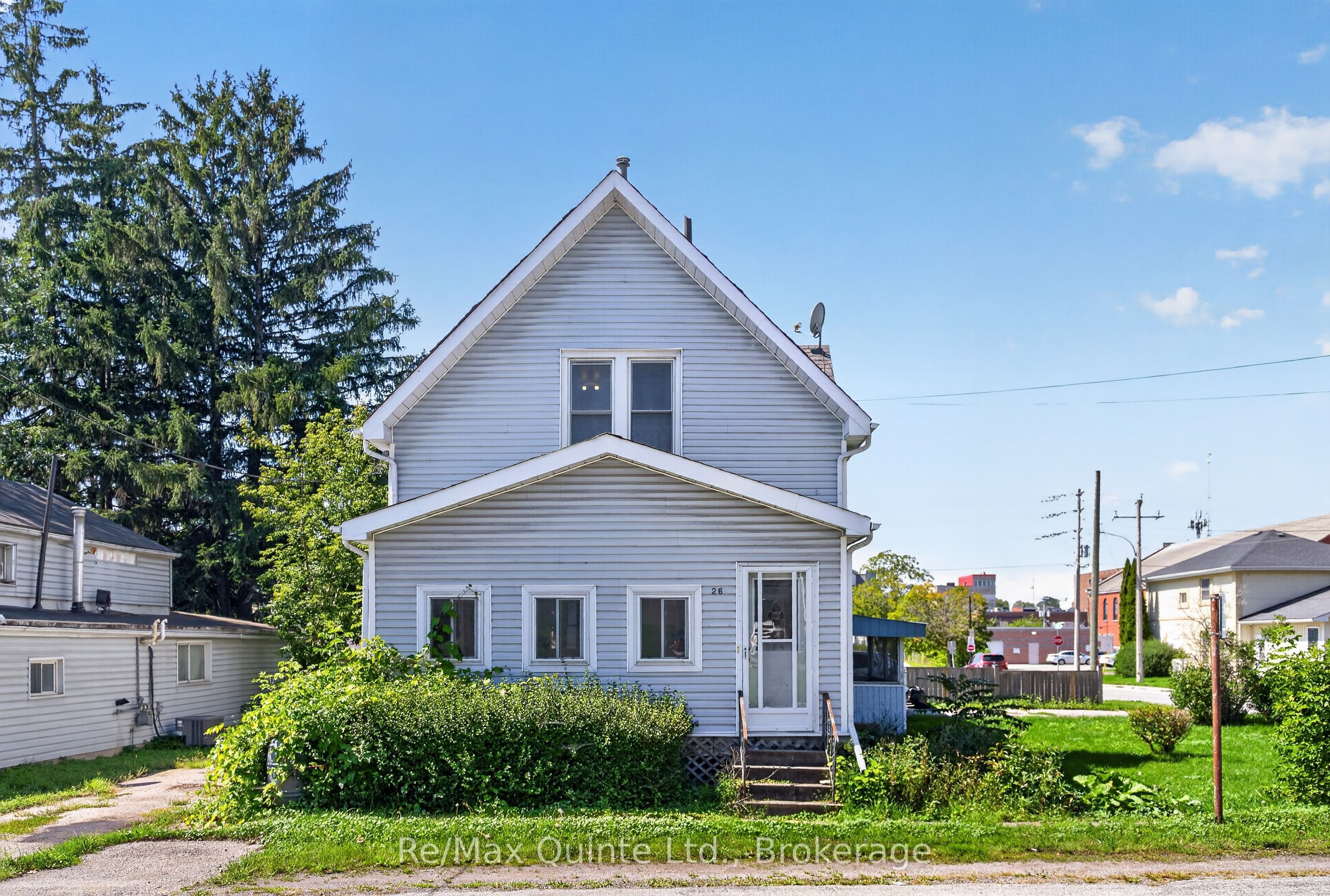 26 Turnbull Street, Belleville, ON K8N 3E1 photo 2