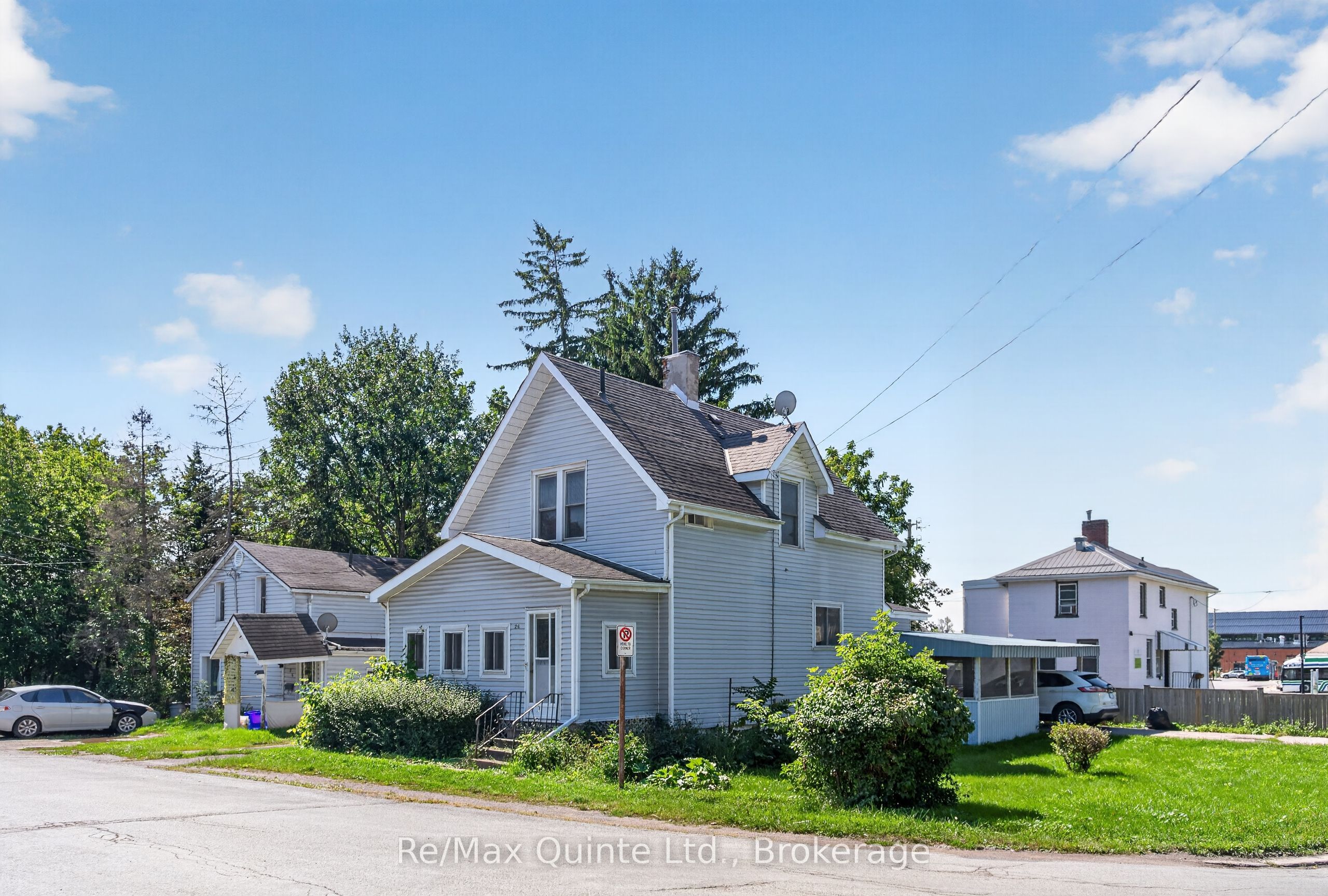 26 Turnbull Street, Belleville, ON K8N 3E1 photo 3