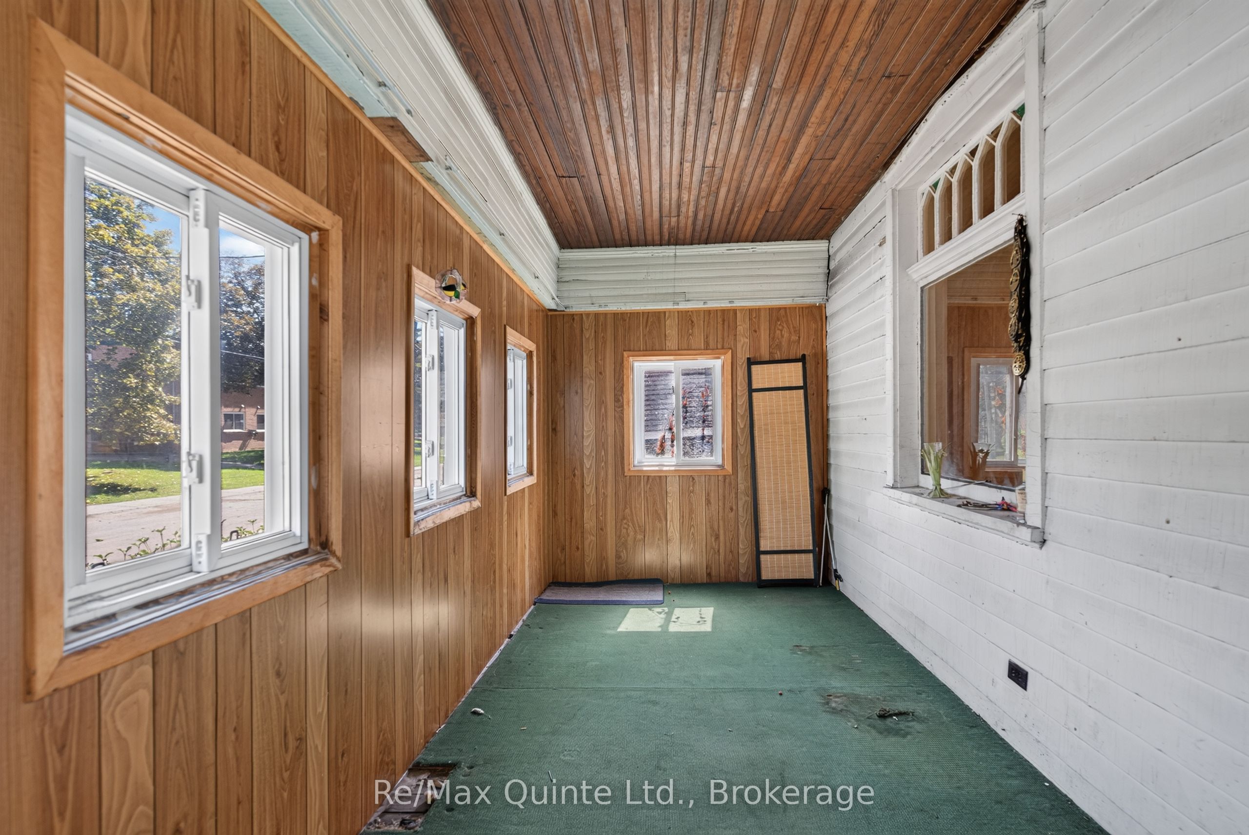 26 Turnbull Street, Belleville, ON K8N 3E1 photo 4