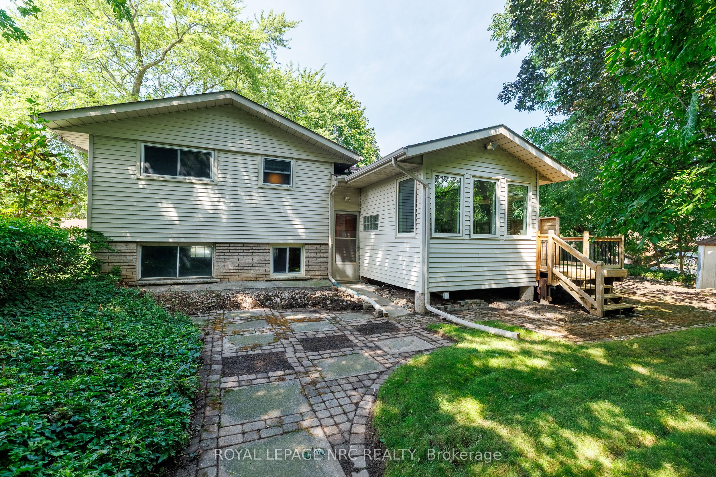 206 Parnell Road, St. Catharines, ON L2M 1V6 photo 3