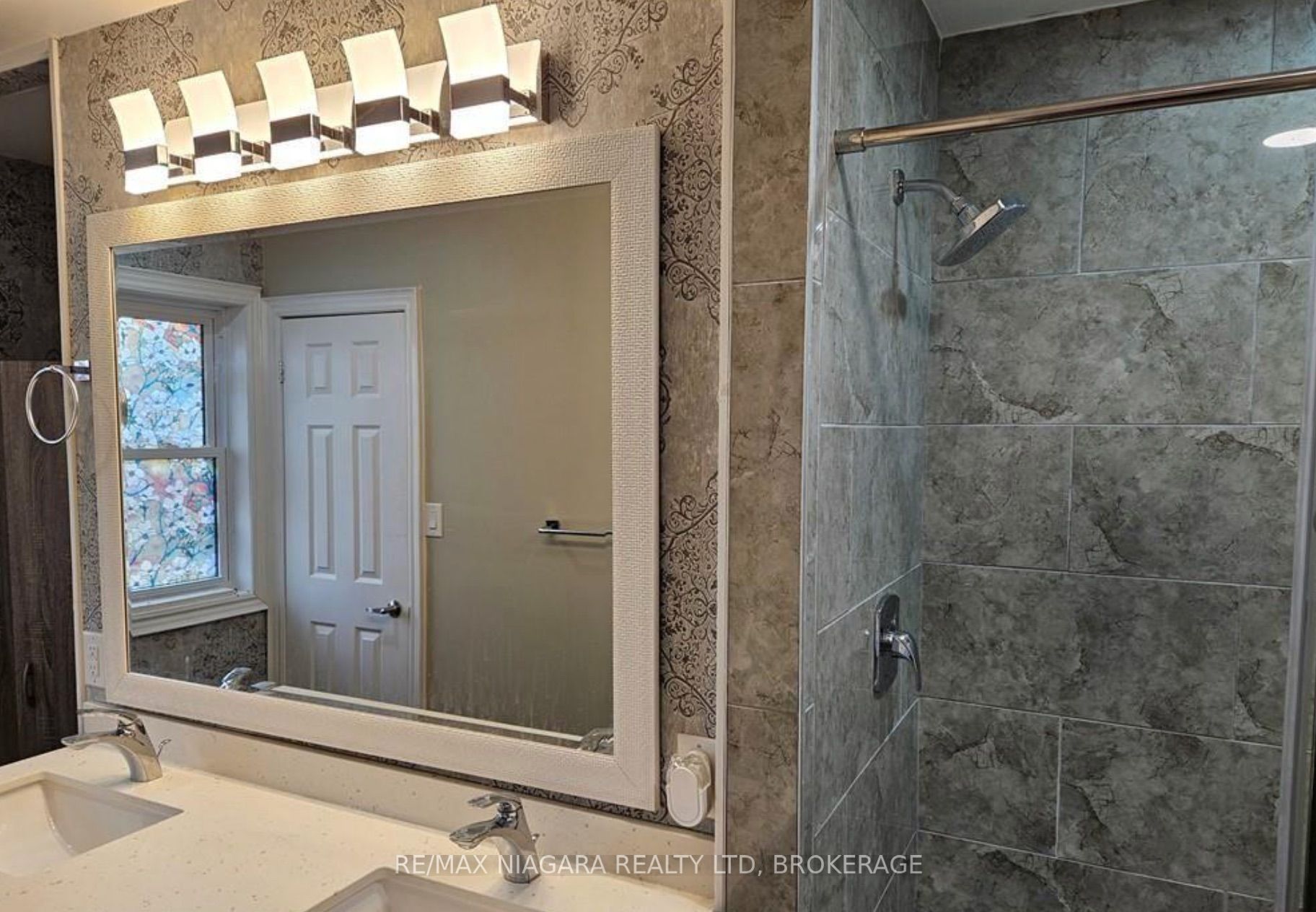 1010 FOSS Road Upper, Pelham, ON L0S 1C0 photo 3