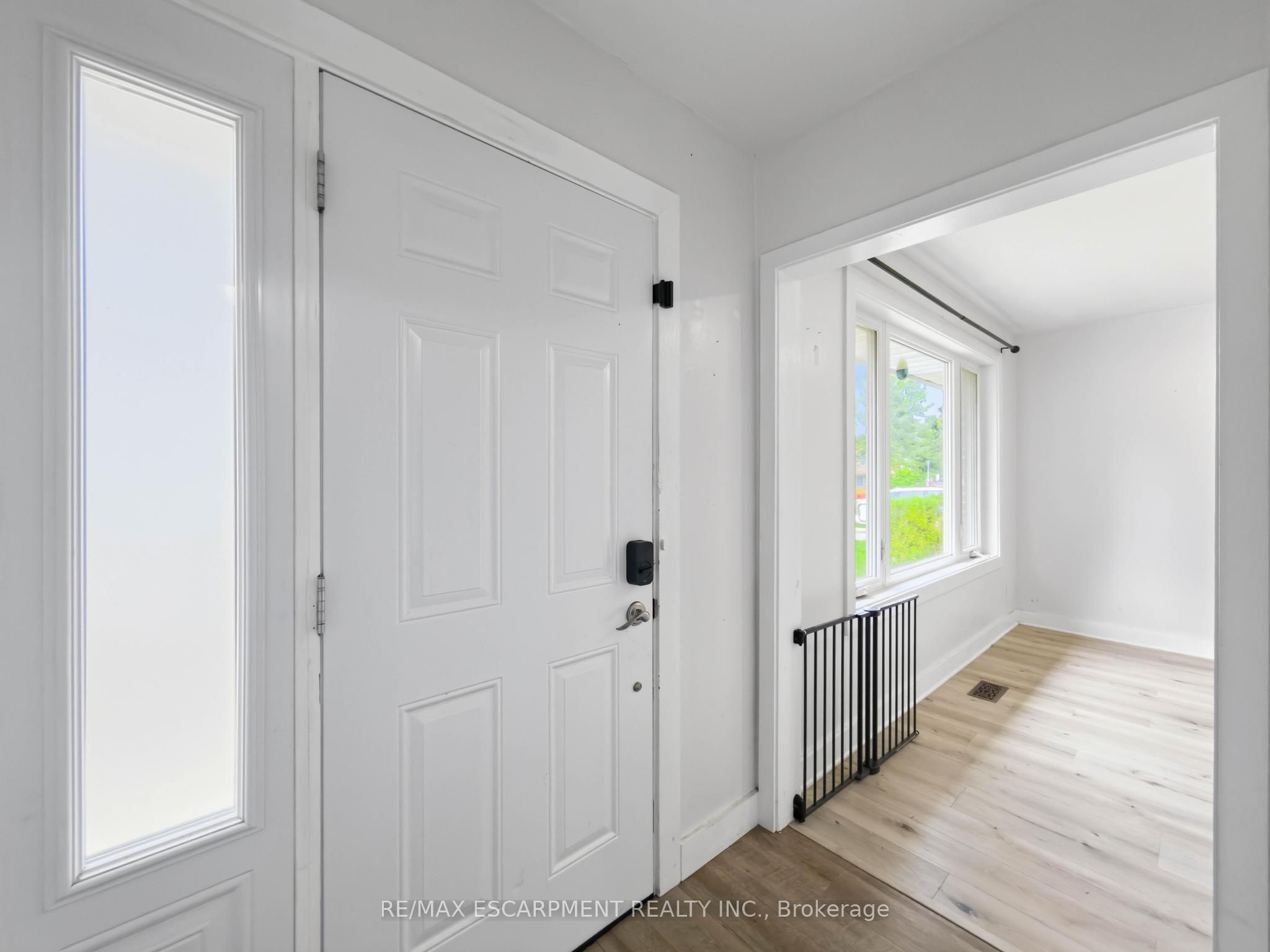 220 CAIRN Street, London South, ON N5Z 3W7 photo 4