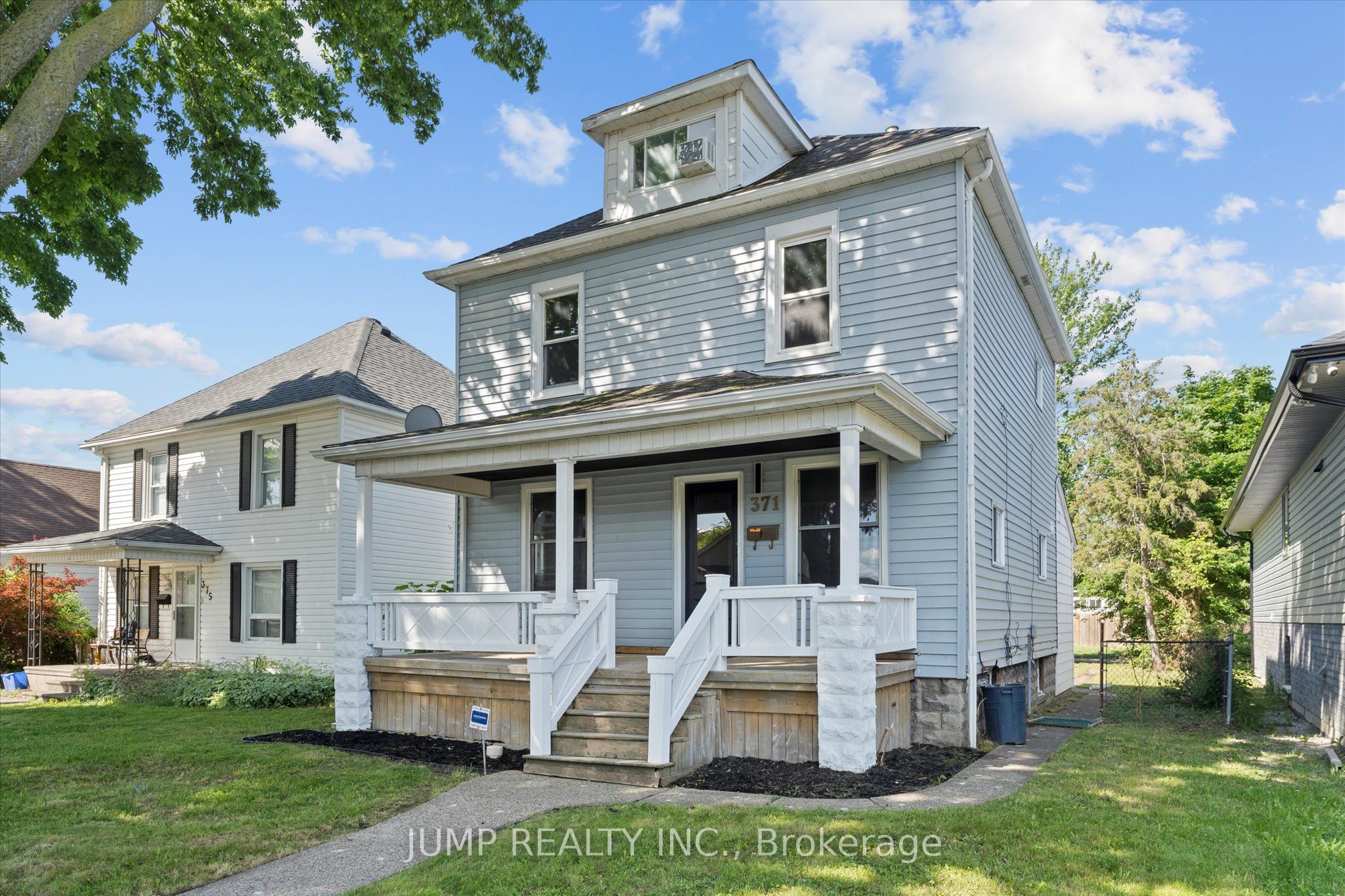 371 Curry Avenue, Windsor, ON N9B 2B6 photo 3