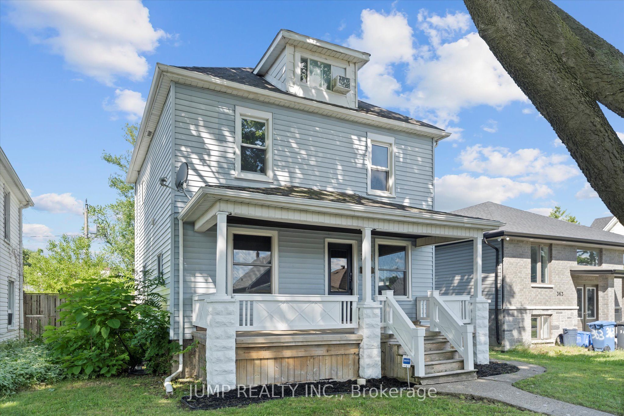 371 Curry Avenue, Windsor, ON N9B 2B6 photo 4
