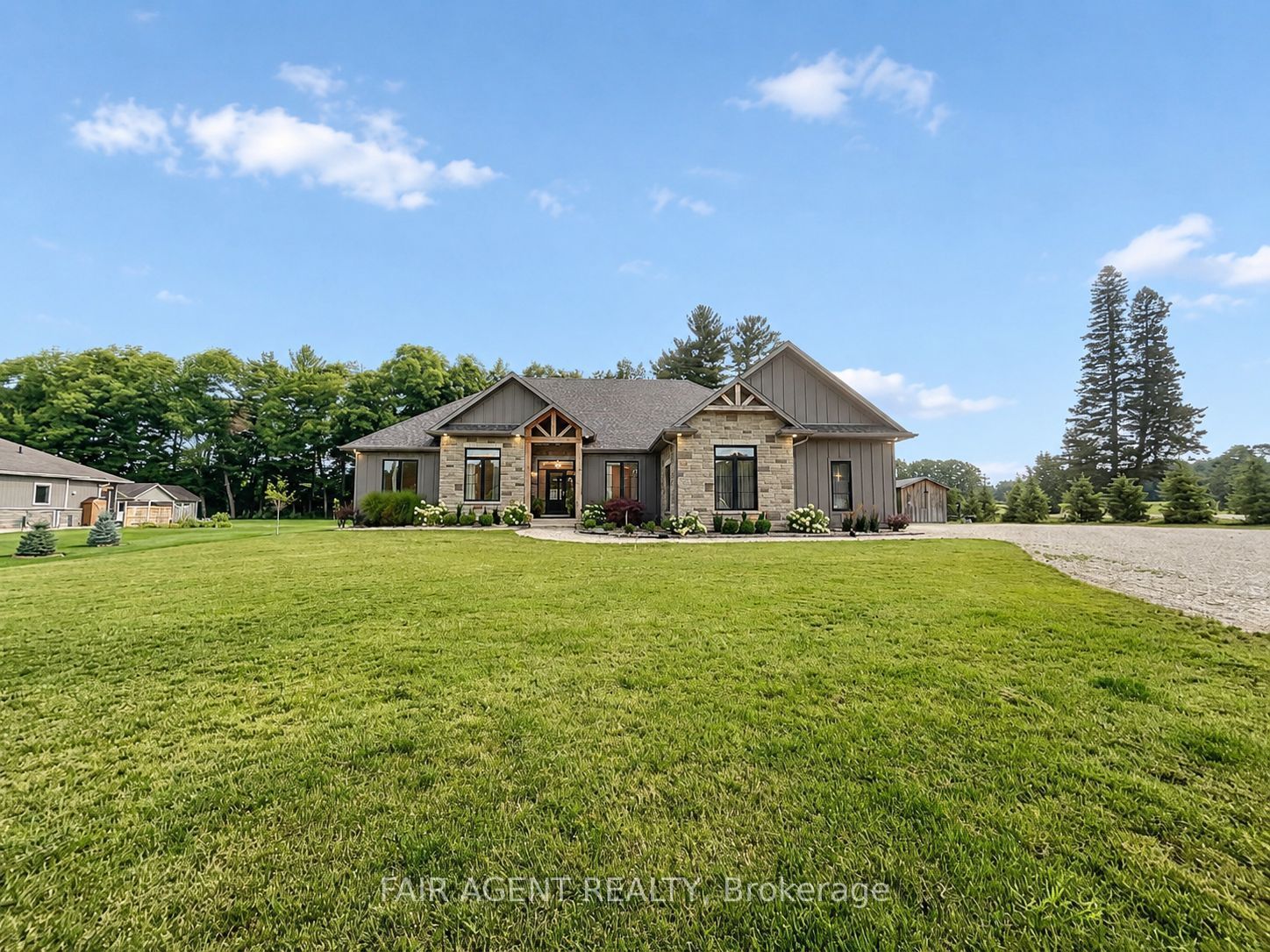 93 Woodland Drive, Norfolk, ON N3Y 4J9