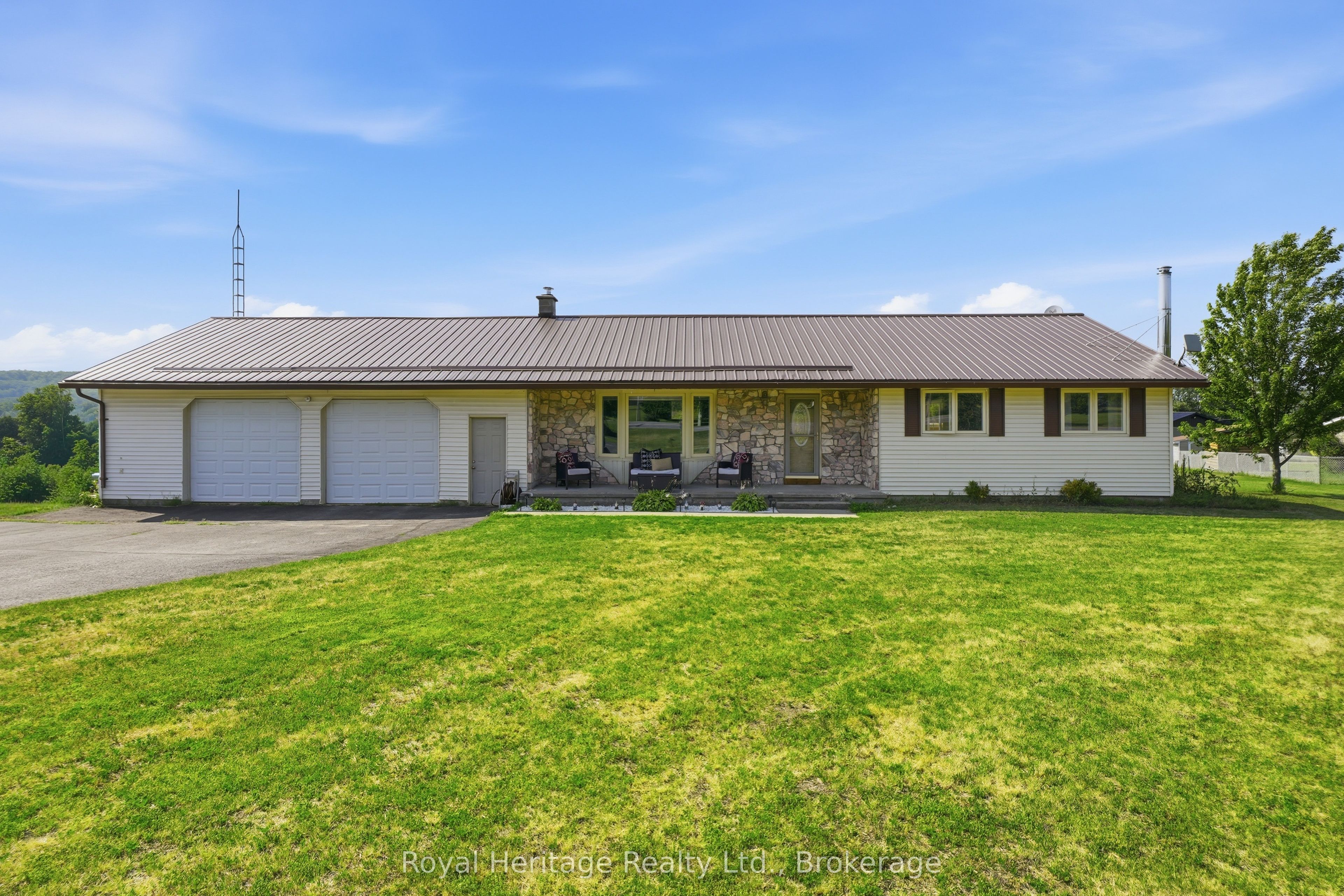 967 Frankford-Stirling Road, Quinte West, ON K0K 2C0
