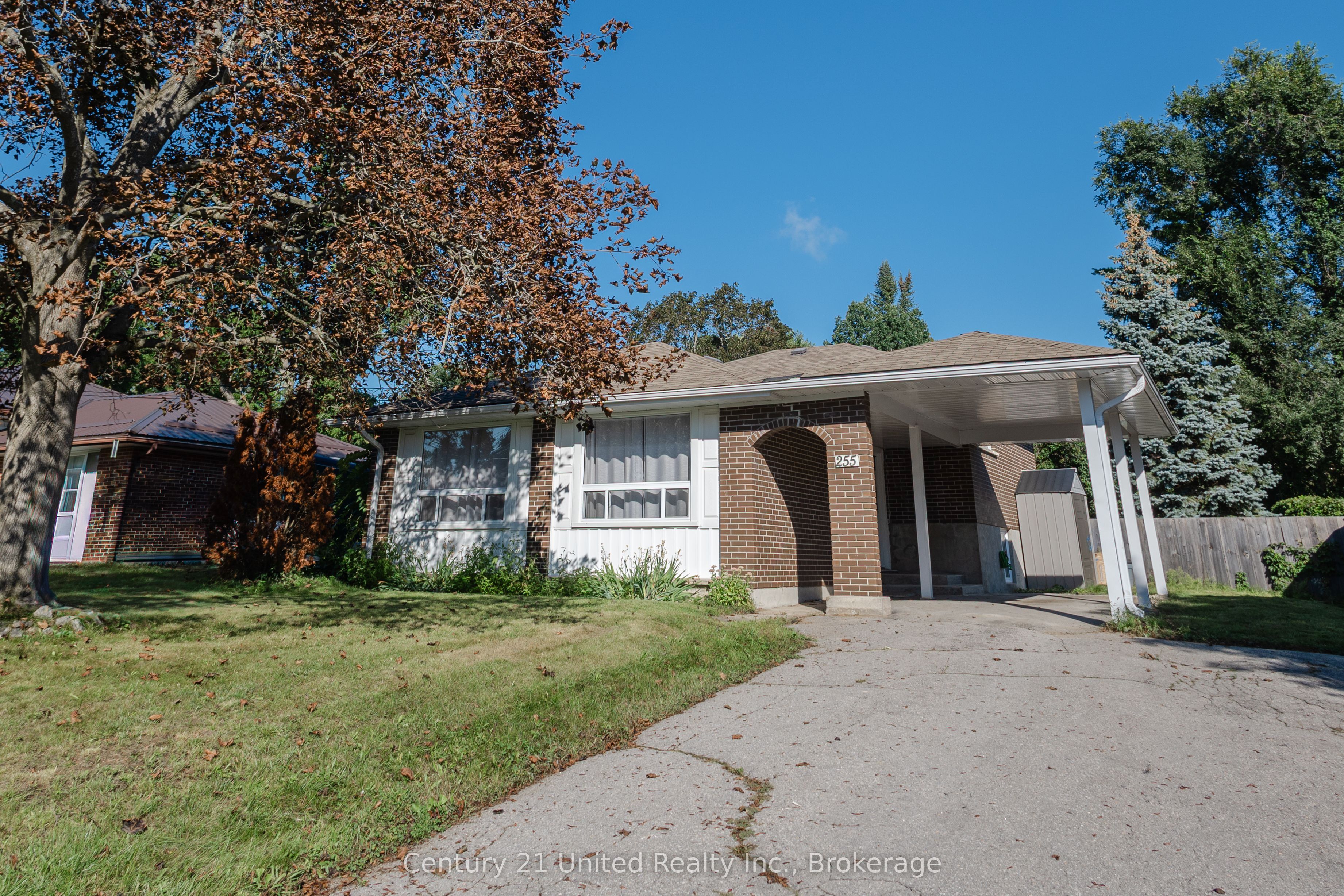 255 Woodward Avenue, Selwyn, ON K9L 1K1