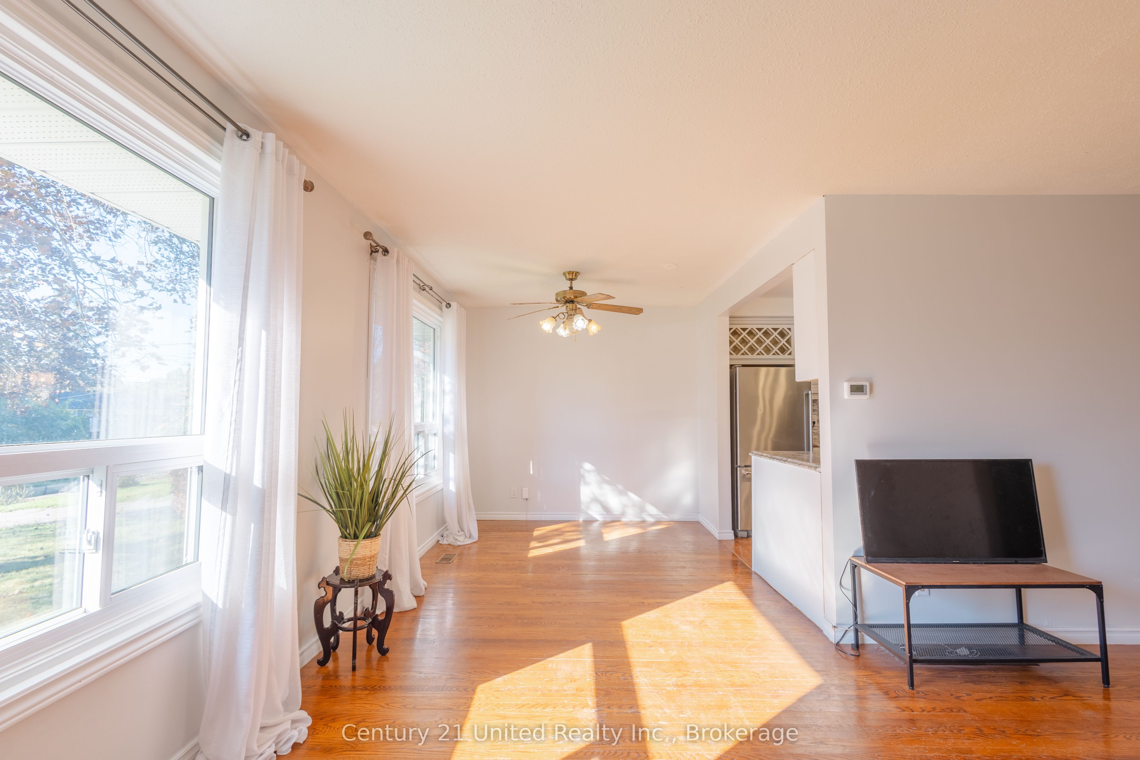 255 Woodward Avenue, Selwyn, ON K9L 1K1 photo 3