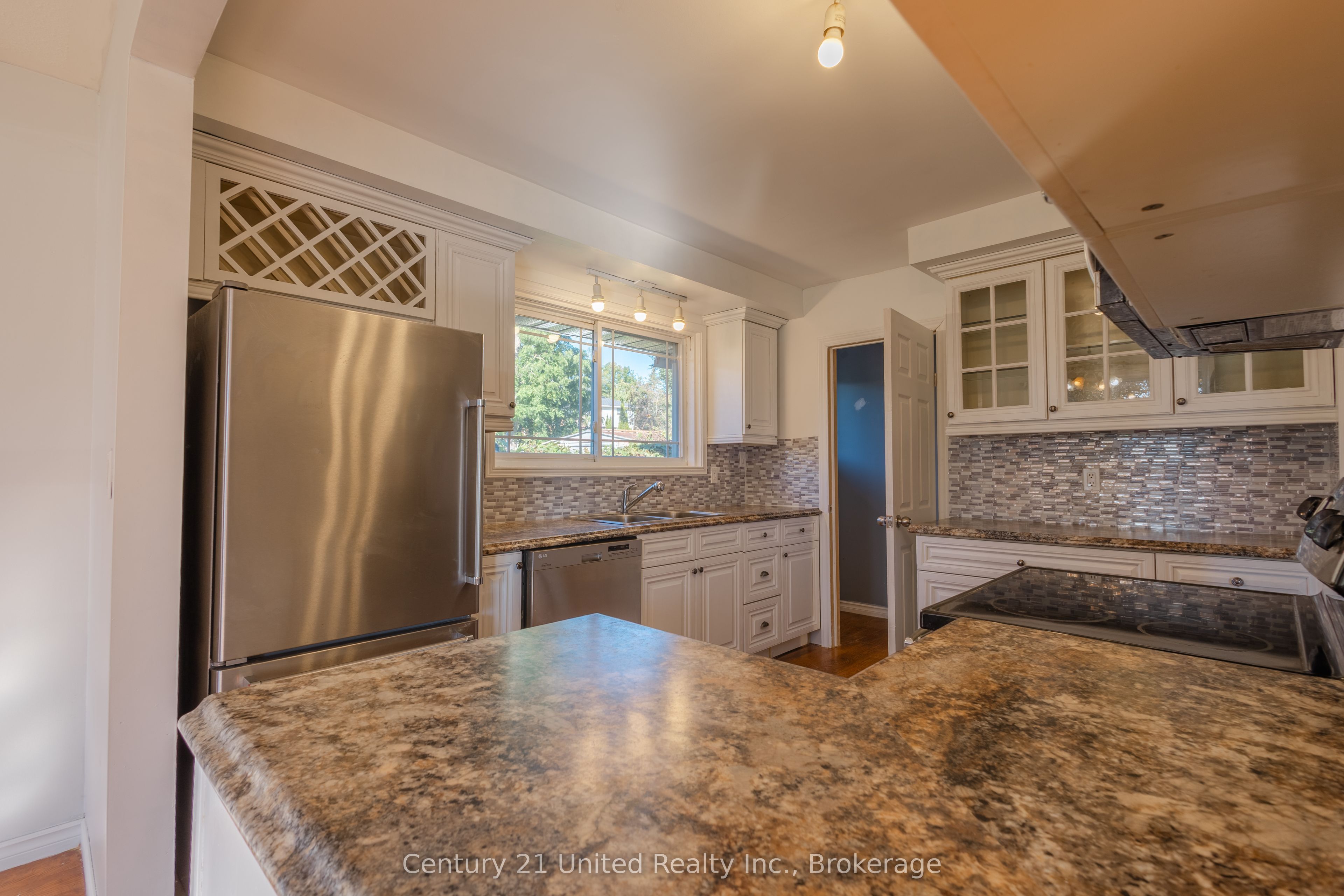 255 Woodward Avenue, Selwyn, ON K9L 1K1 photo 5