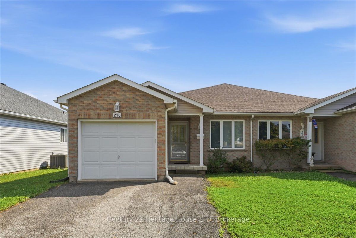210 Oakcrest Avenue, Welland, ON L3C 7K3