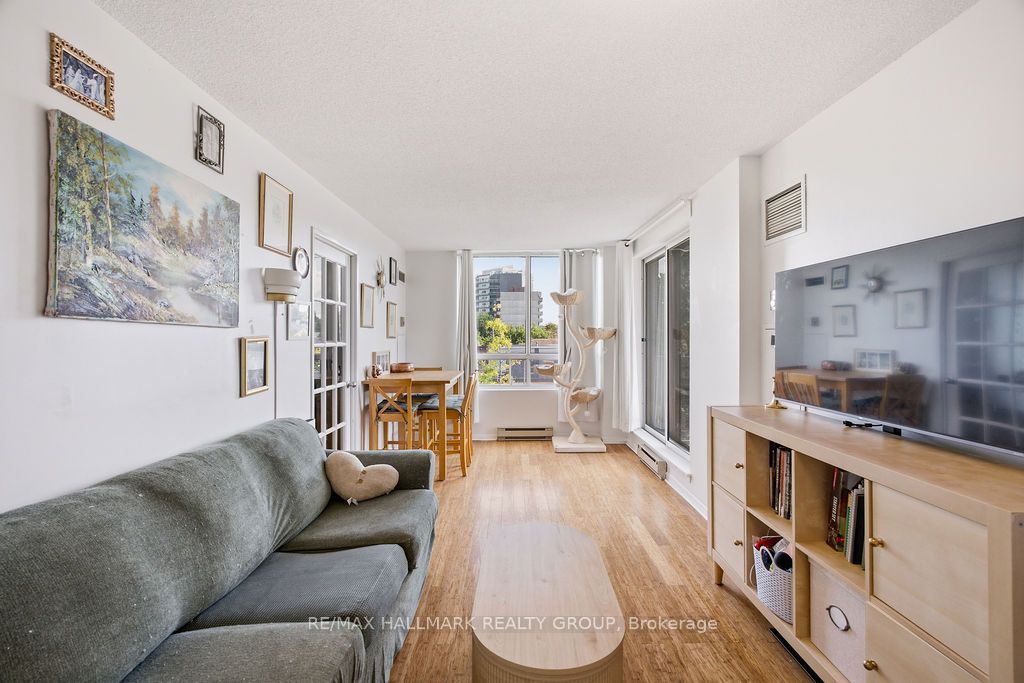 45 Holland Avenue 408, Tunneys Pasture and Ottawa West, ON K1Y 4S3 photo 5