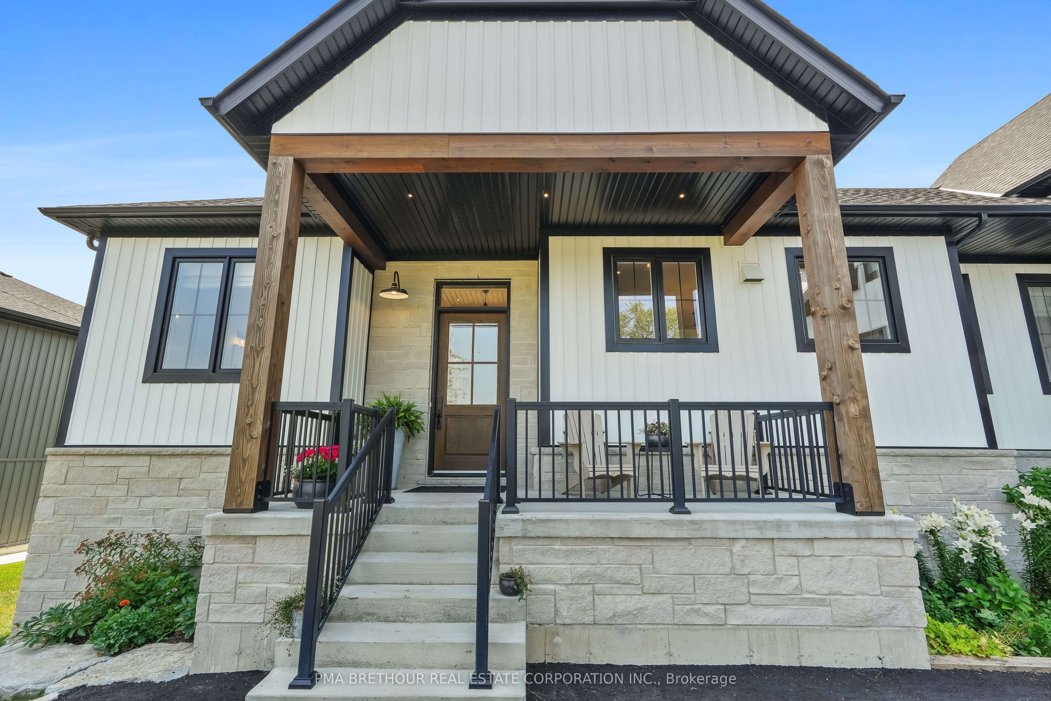 48 Pleasant View Crescent, Kawartha Lakes, ON K0M 2C0 photo 2