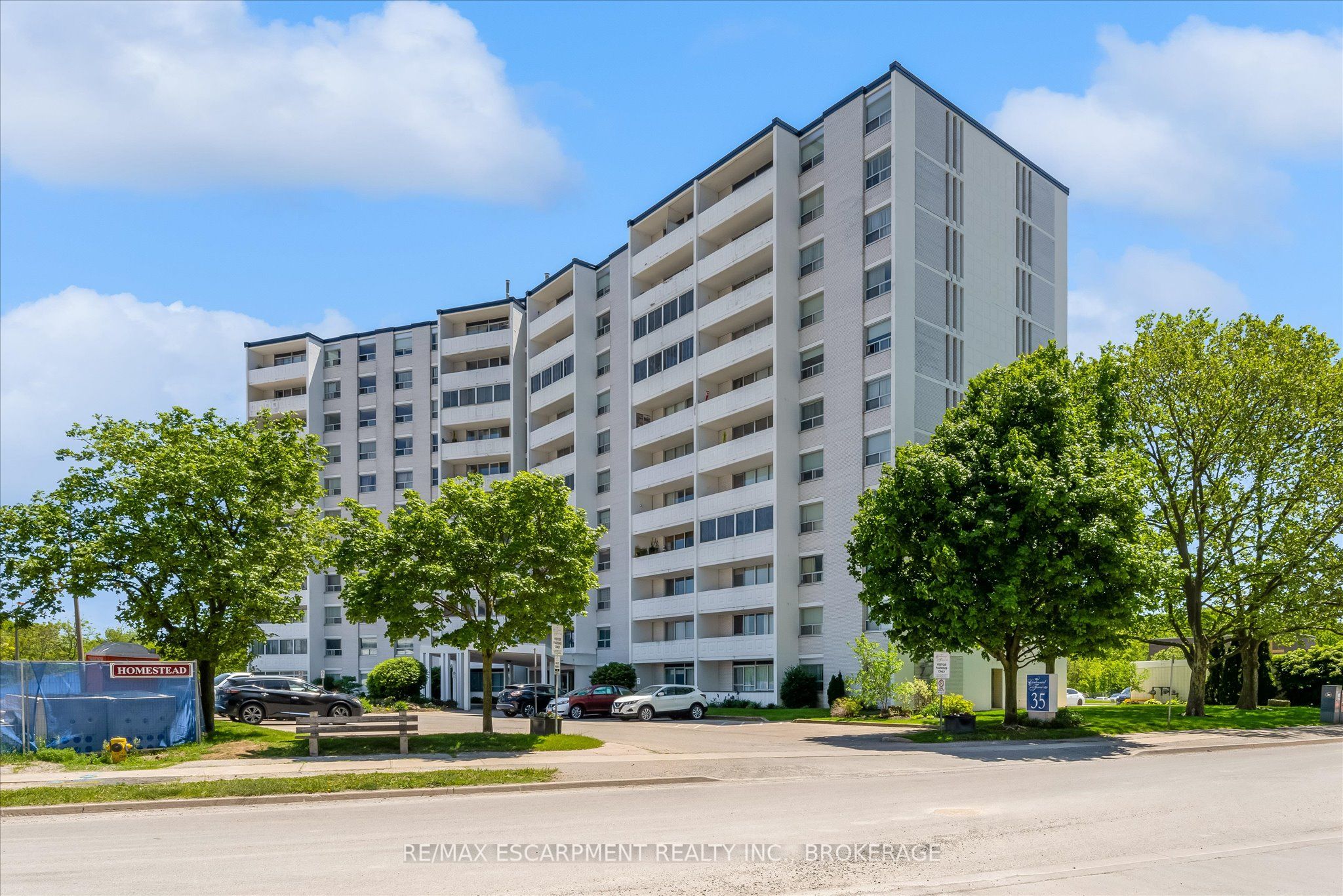 35 Towering Heights Boulevard 1007, St. Catharines, ON L2T 3G8