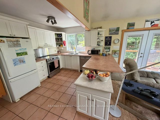 2721 Old Hastings Road, Limerick, ON K0L 1P0 photo 5