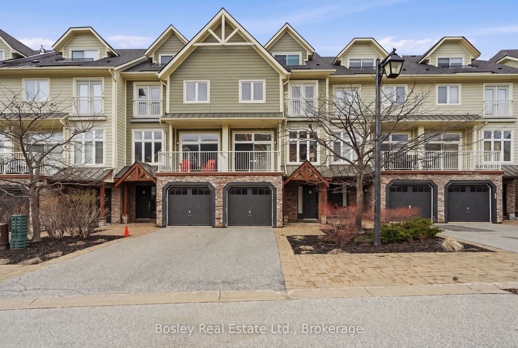 104 Farmgate Road 8, Blue Mountains, ON L9Y 0L7