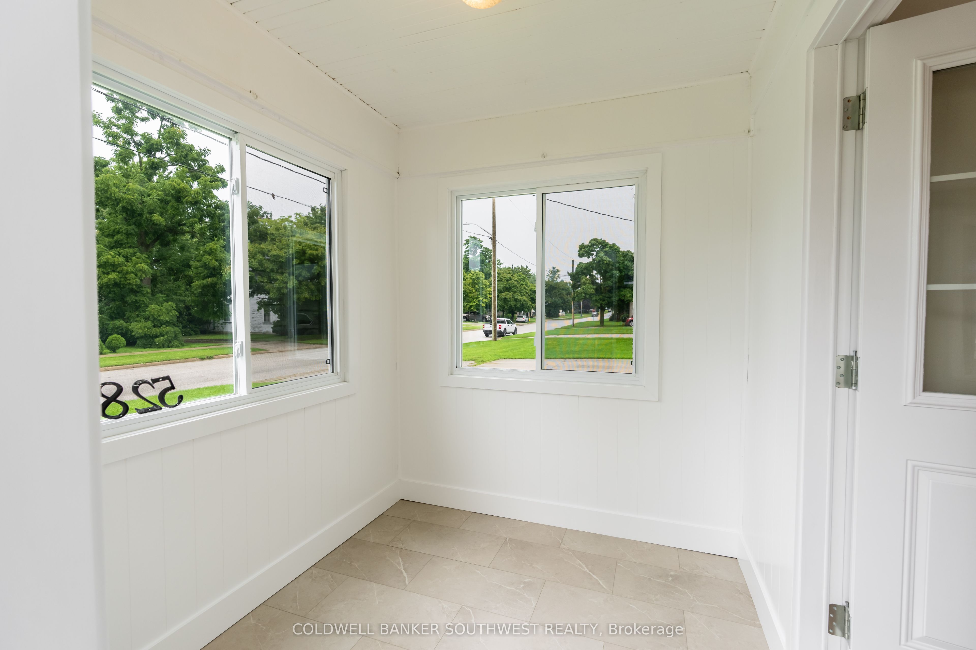 528 St Clair Street, Warwick, ON N0M 2S0 photo 4
