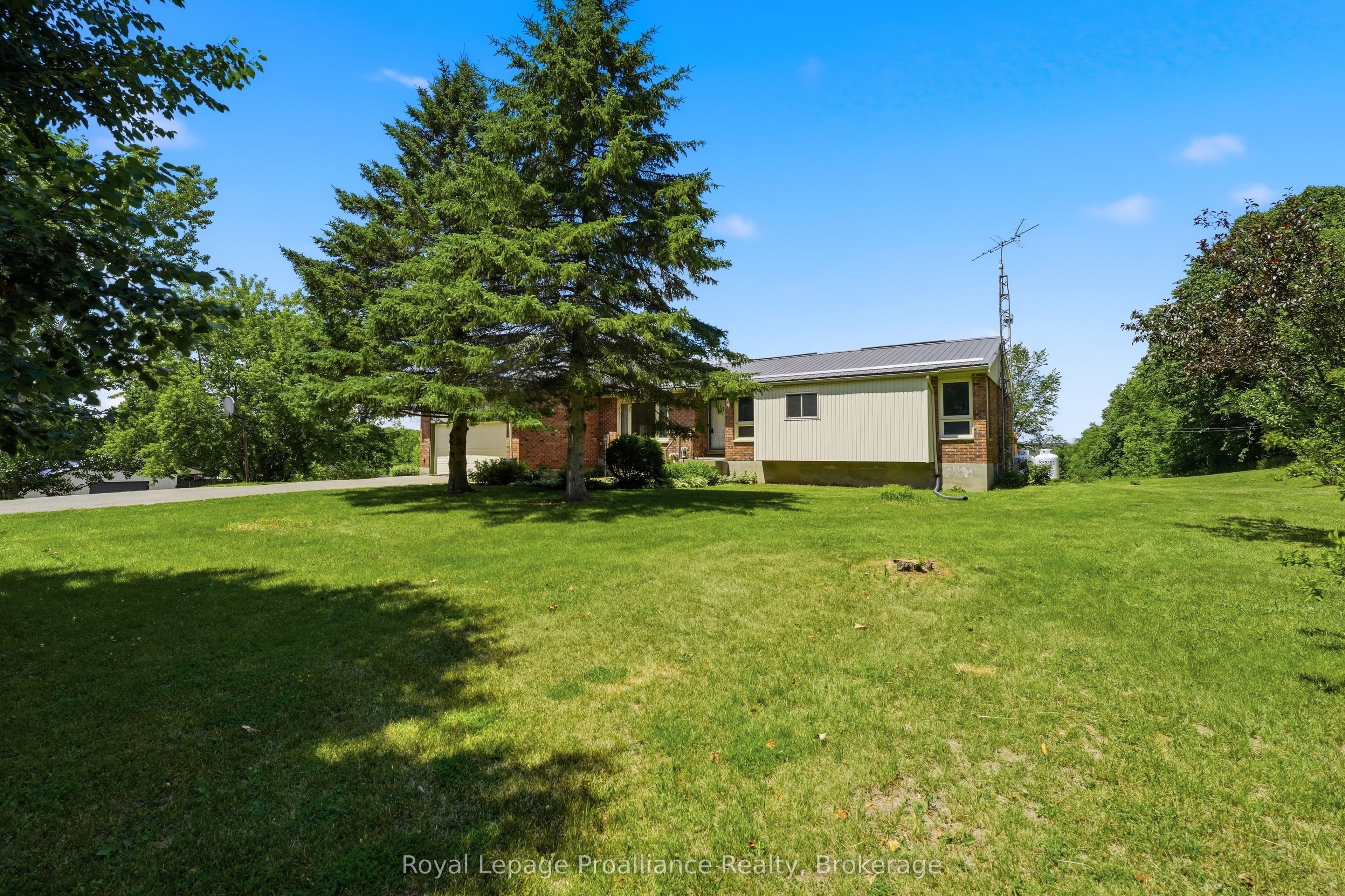 555 Bethel Road, Belleville, ON K0K 3E0 photo 2