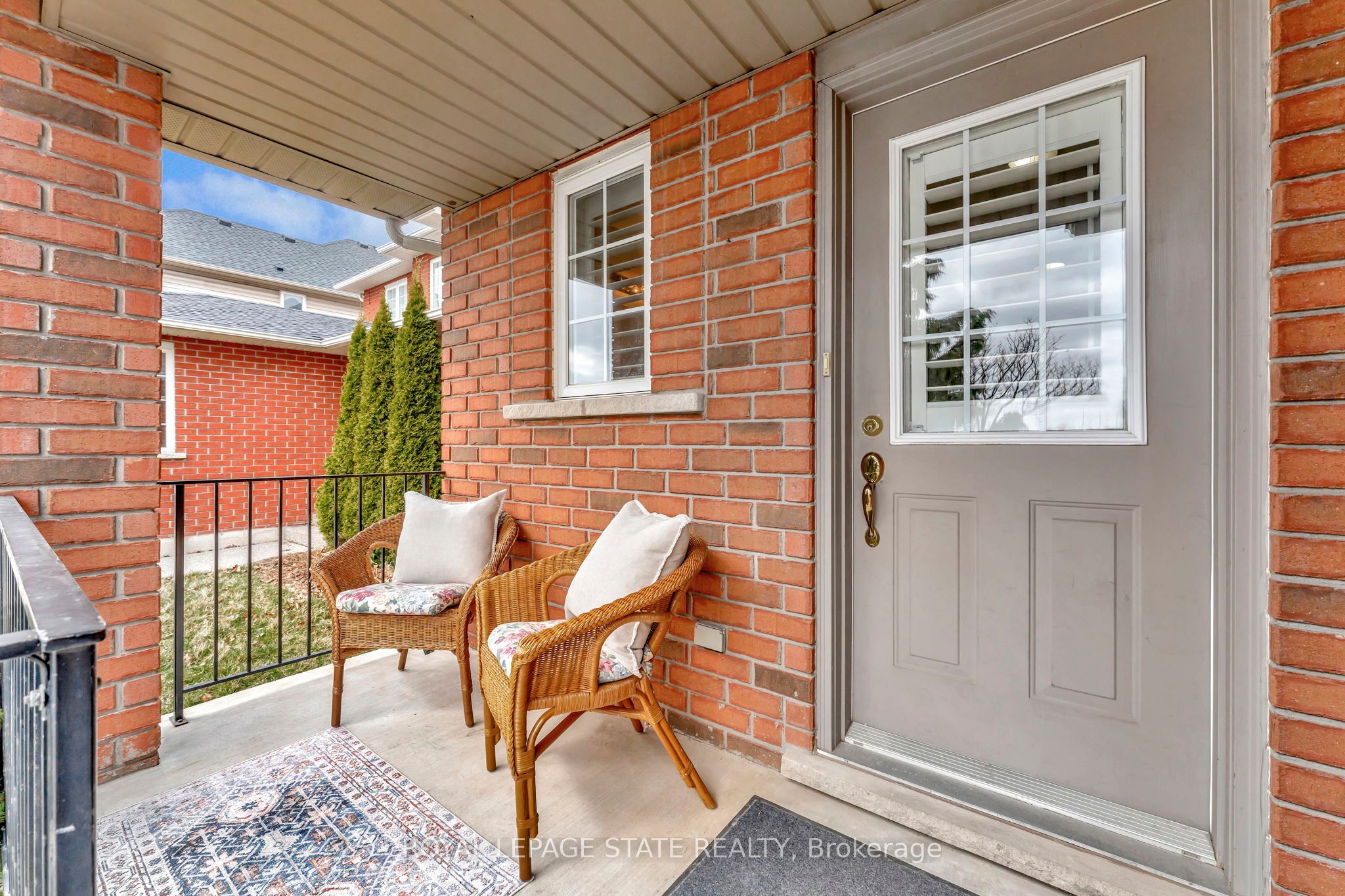 251 Braithwaite Avenue, Hamilton, ON L9G 5A7 photo 3