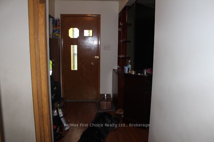 2702 E Churchill Drive E, Thunder Bay, ON P7C 1V3 photo 3