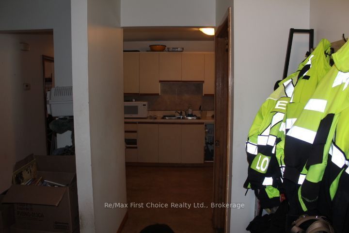 2702 E Churchill Drive E, Thunder Bay, ON P7C 1V3 photo 4